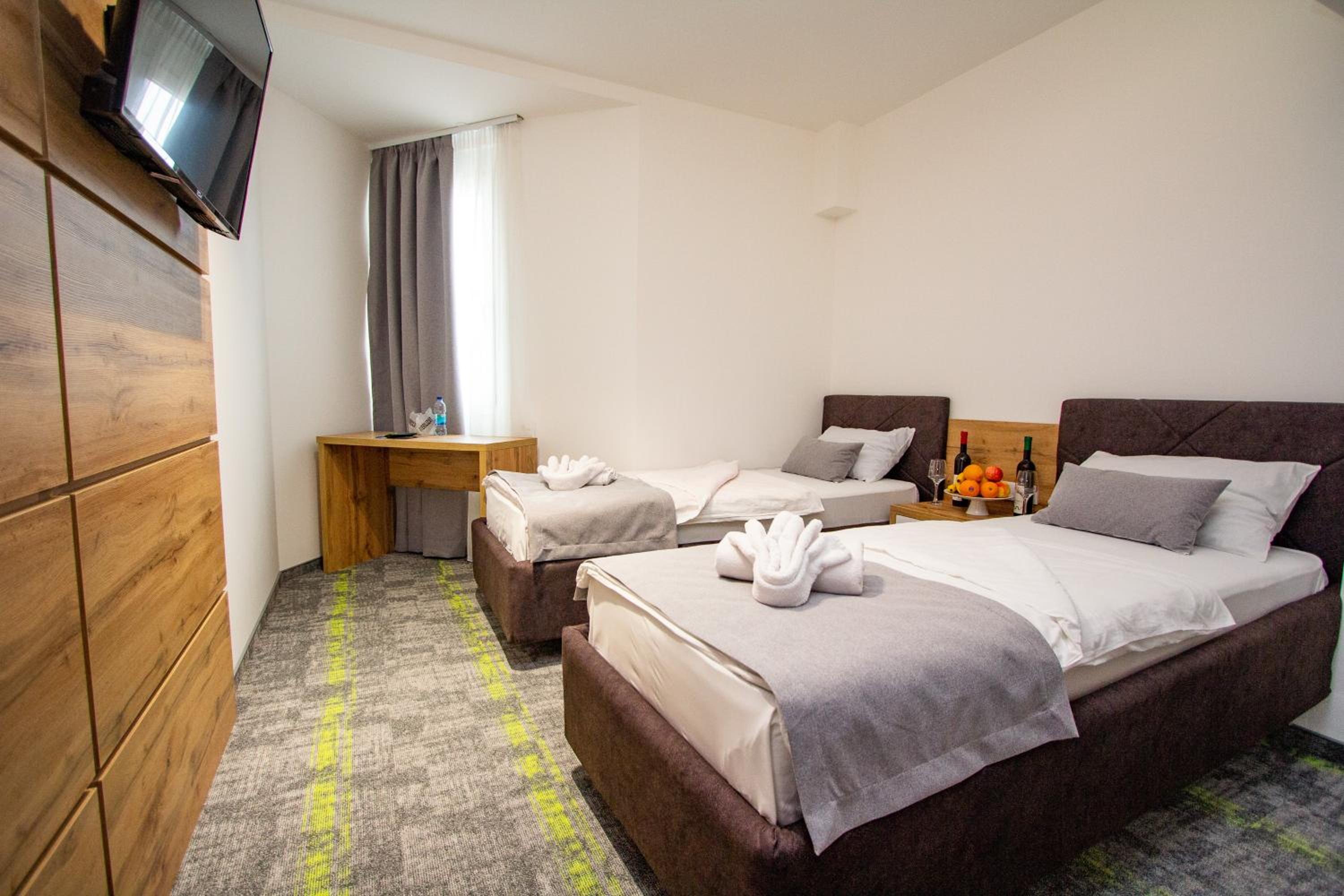Deluxe Twin Room photo 2