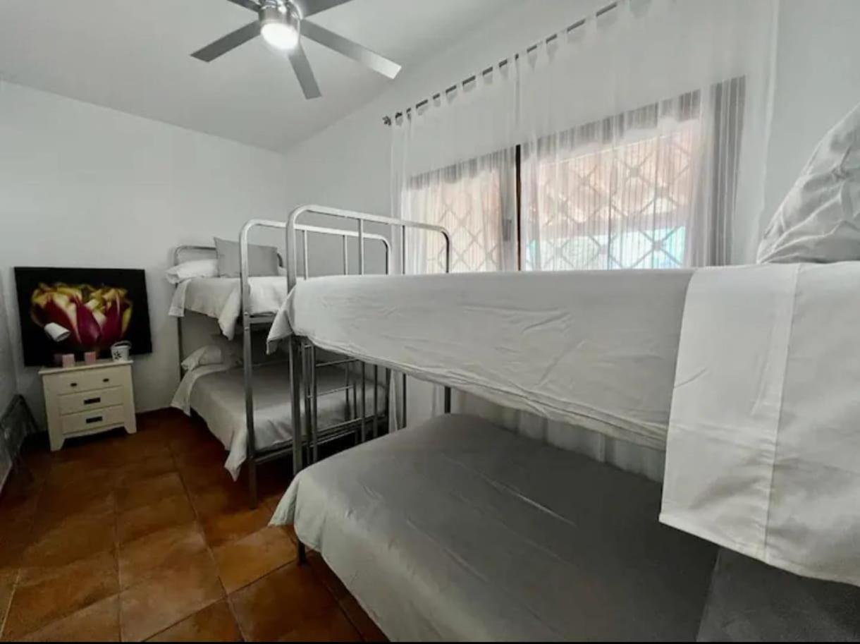 Casa de cuatro habitaciones