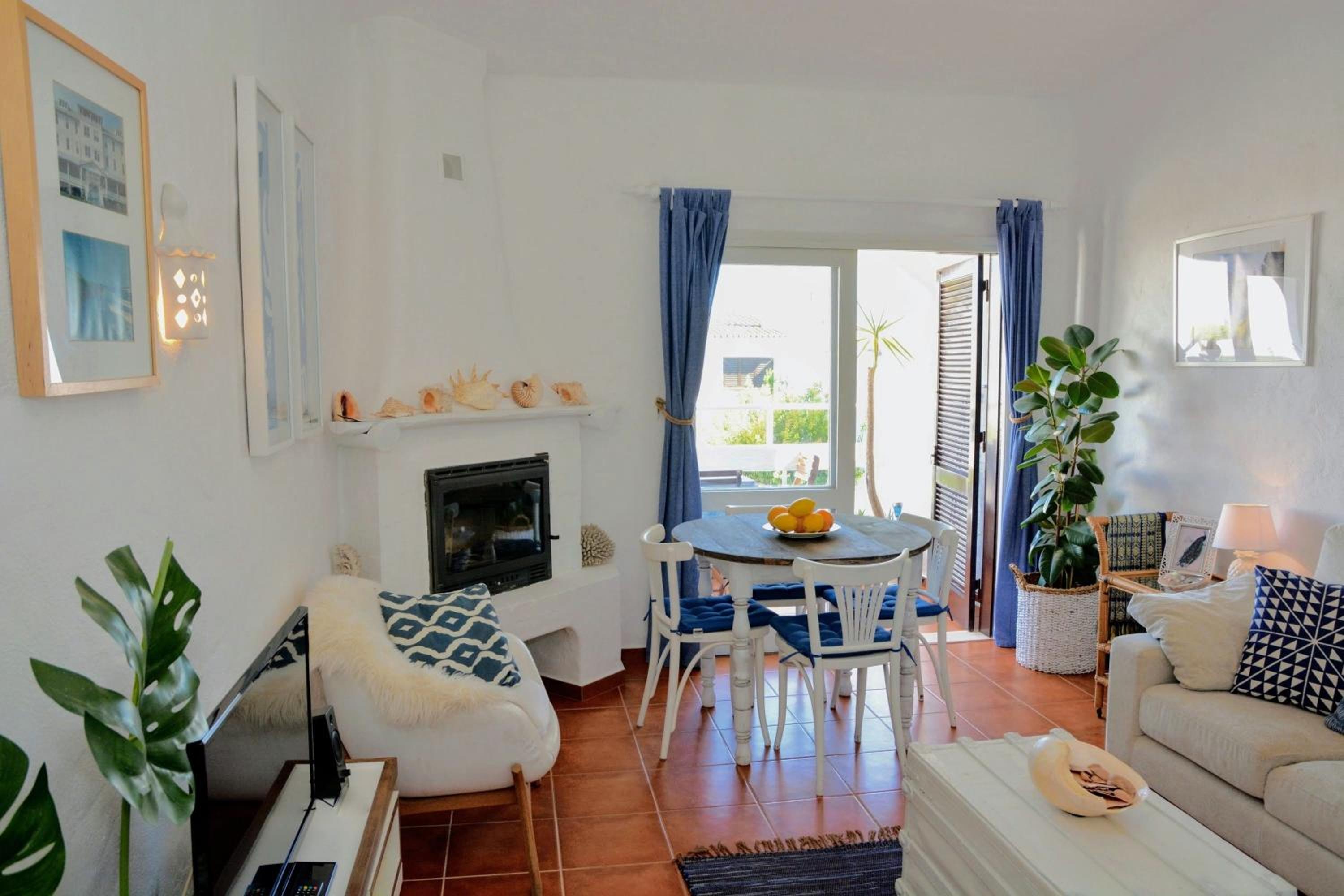 Two-Bedroom Apartment photo 1