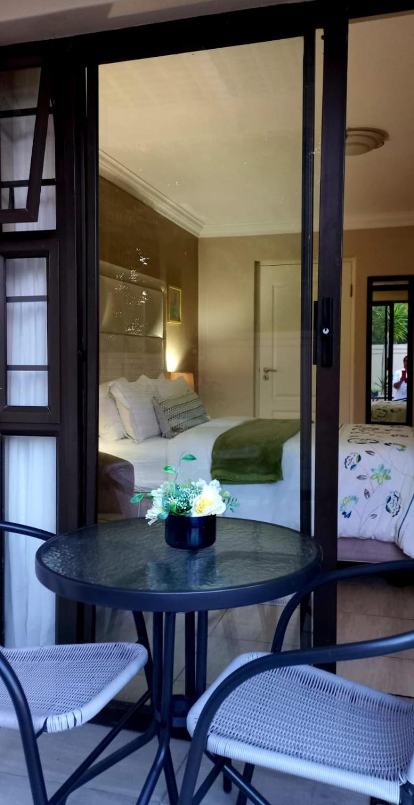  Double Room - Photo 3