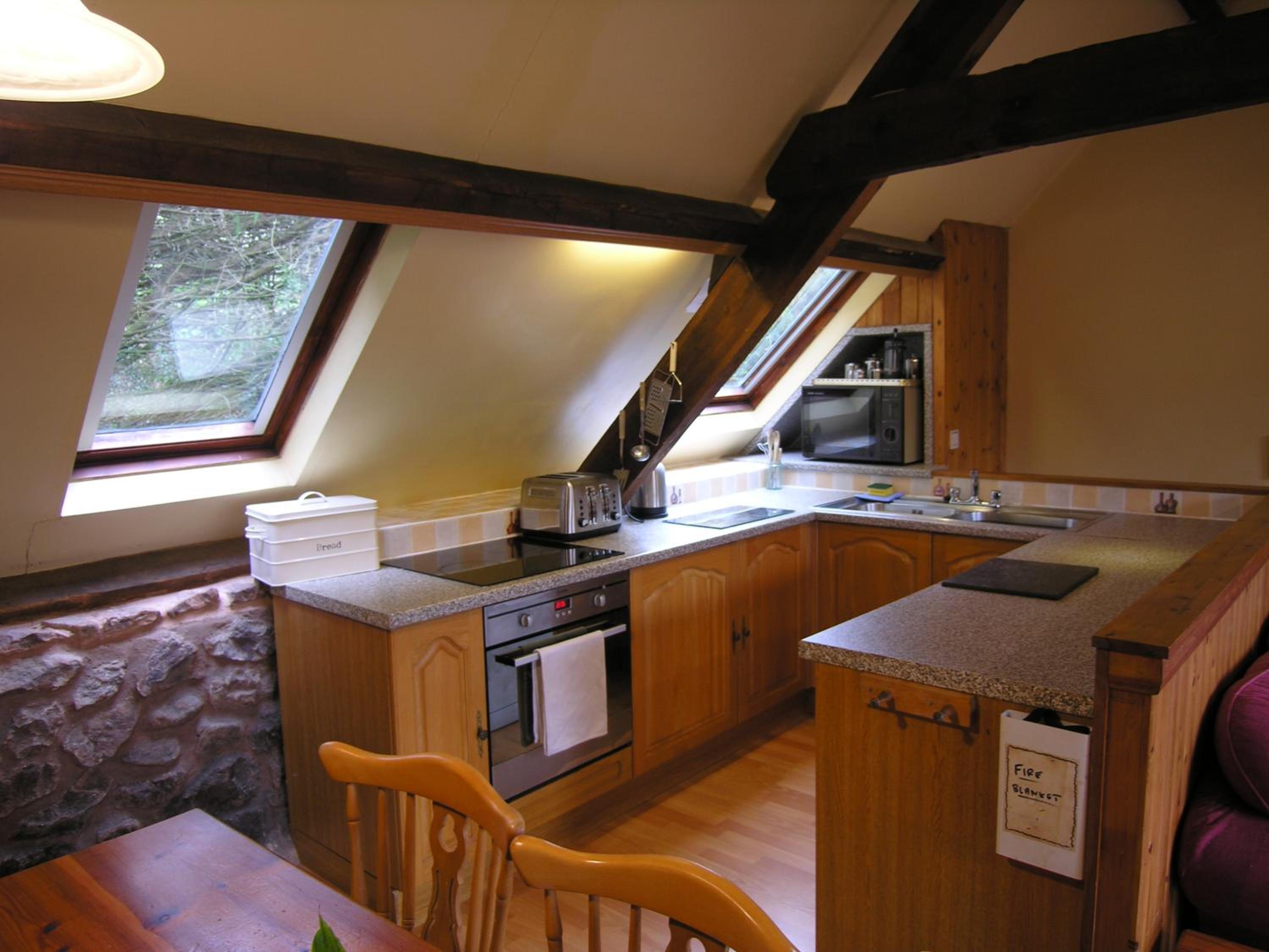 Three-Bedroom House photo 2