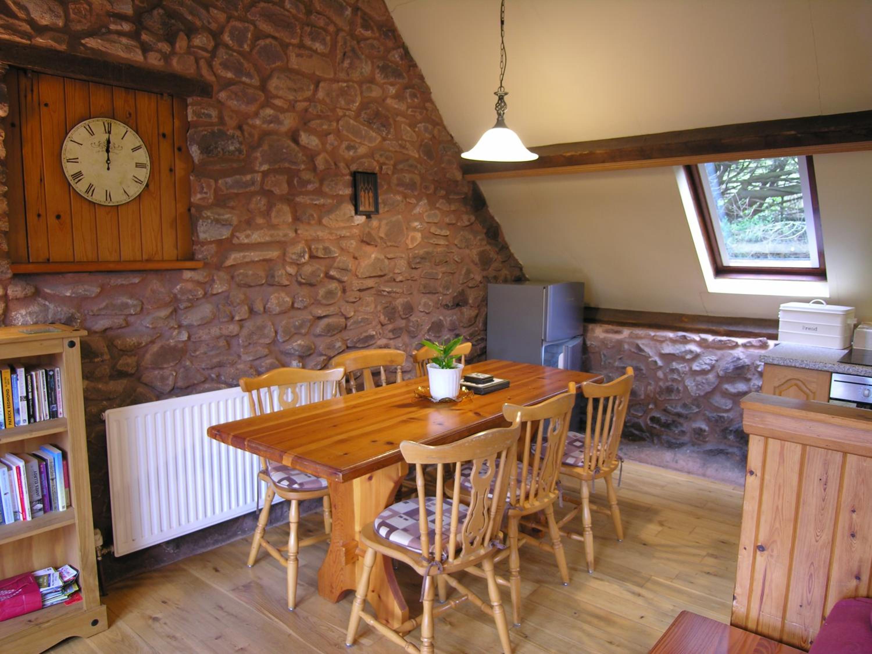 Three-Bedroom House photo 3