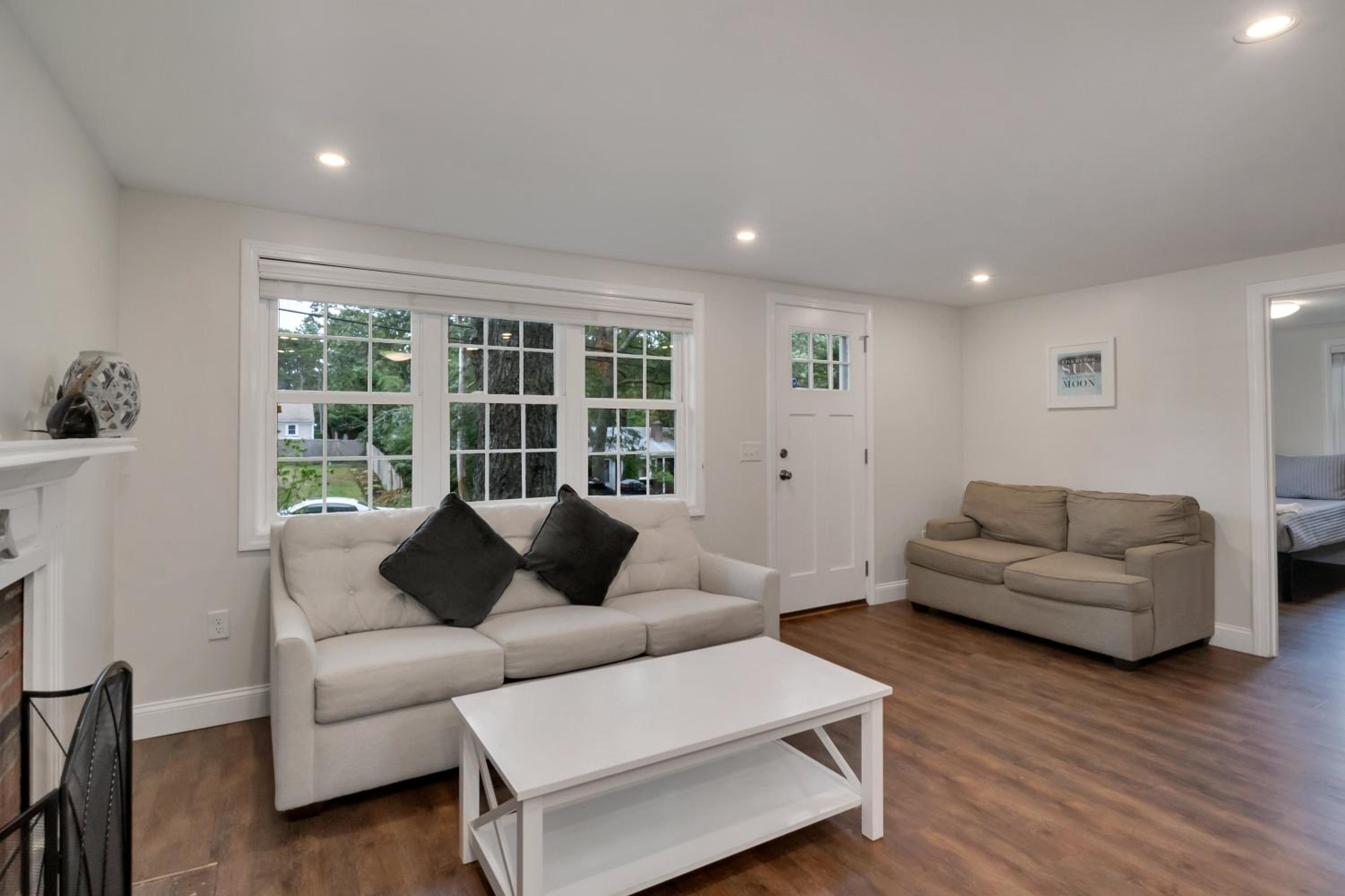 Two-Bedroom House photo 1