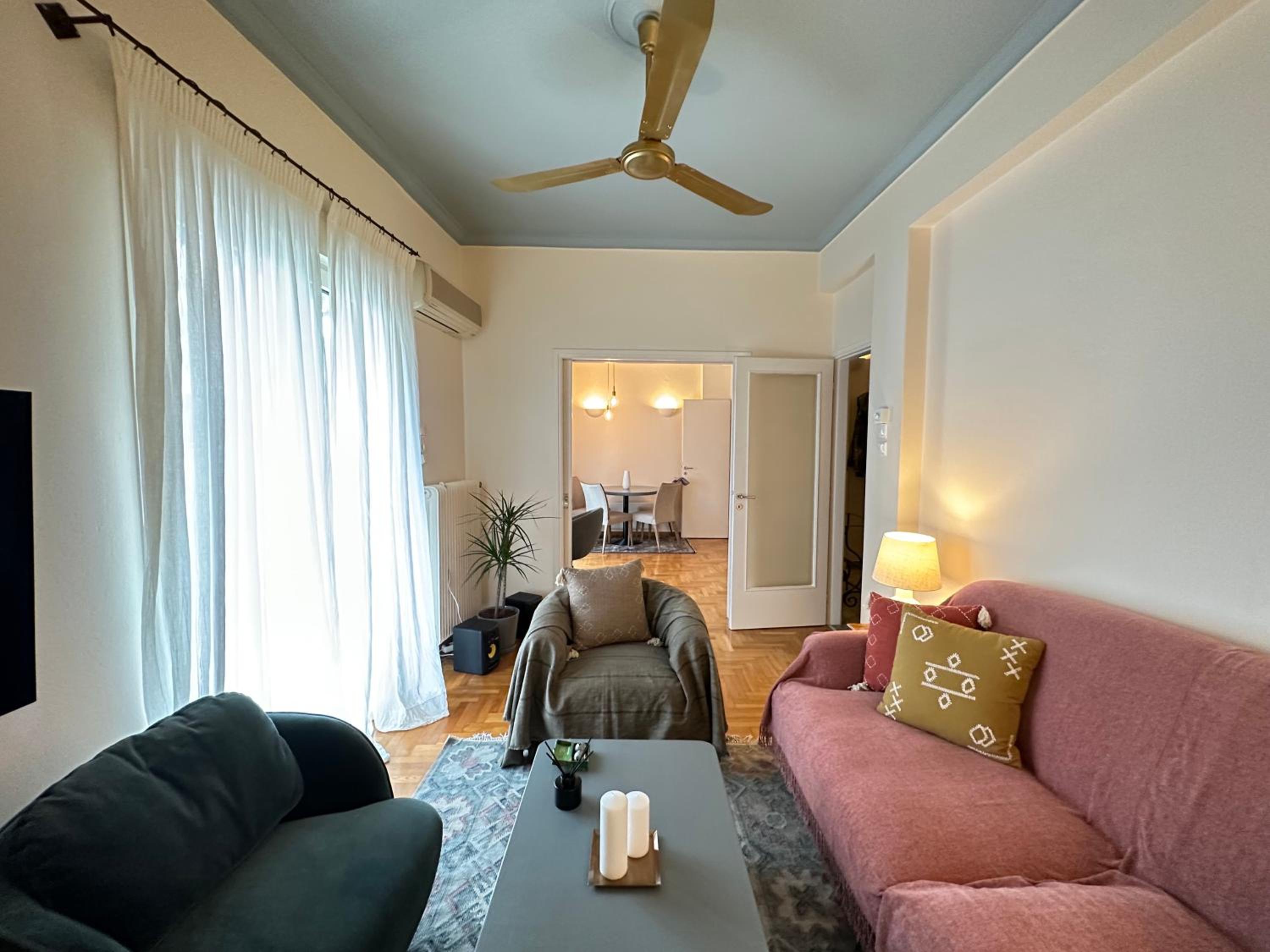 One-Bedroom Apartment with Balcony