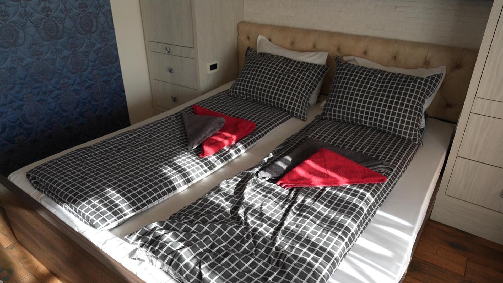 Standard King Room