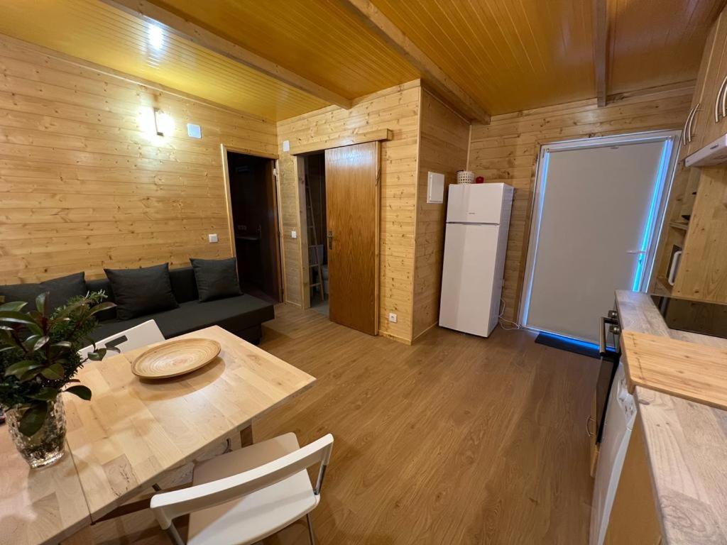 One-Bedroom House photo 2