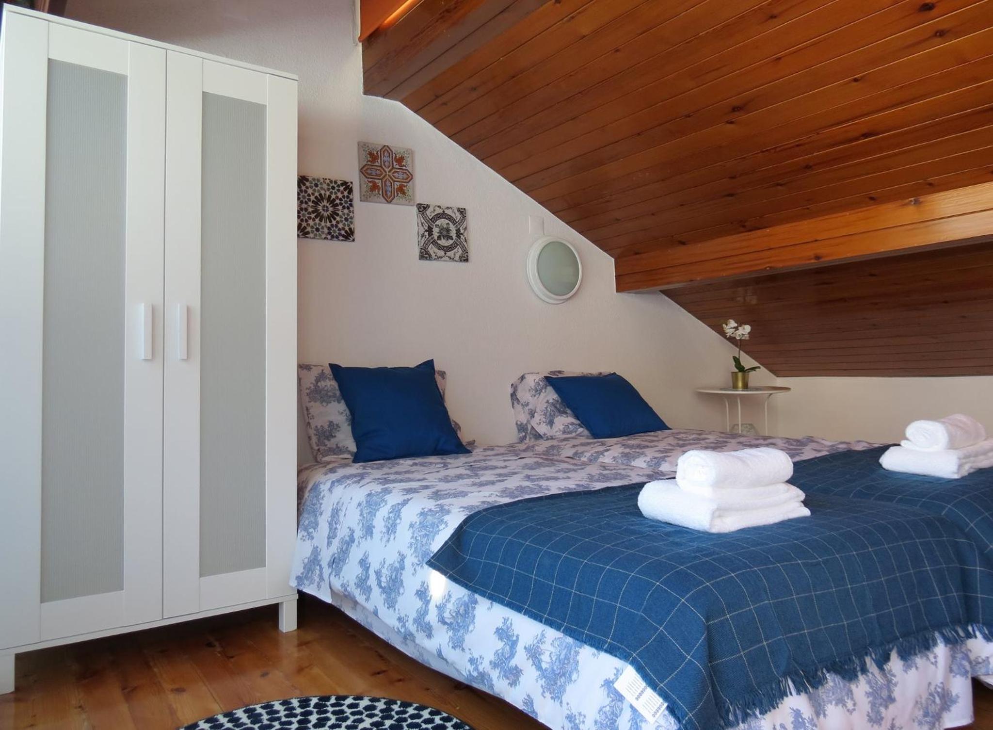 Standard Double Room - Photo 7