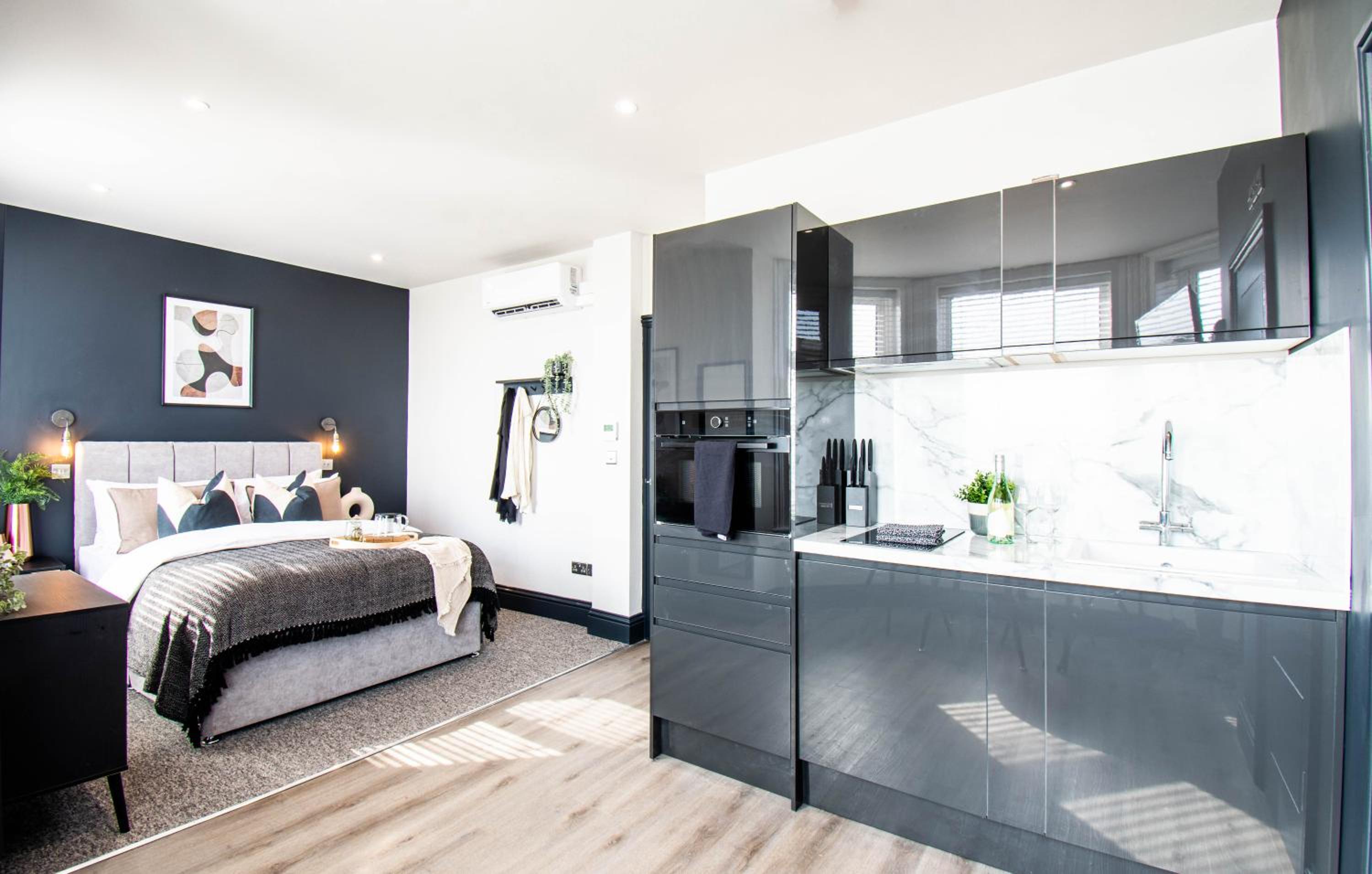 Junior Suite with Sea View - Photo 5