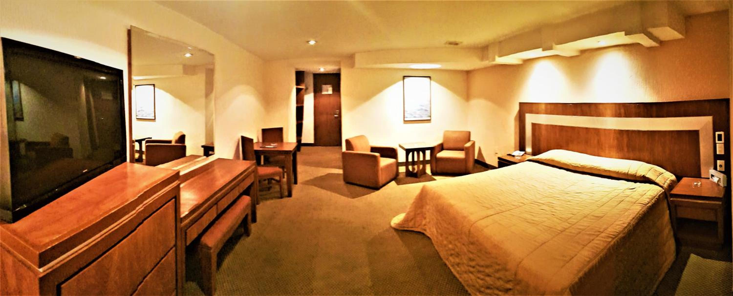 Superior King Room photo 3