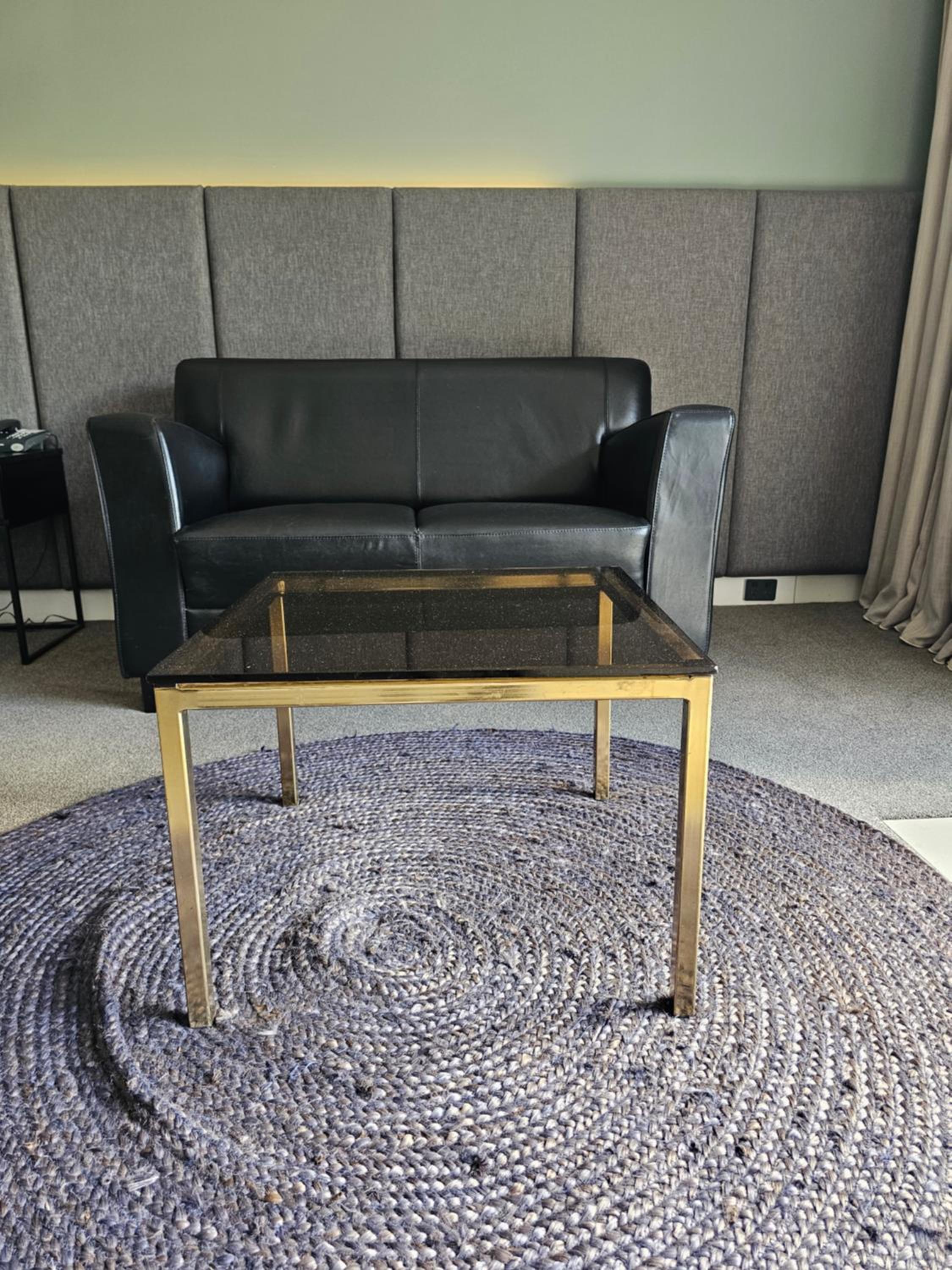 Executive Suite - Photo 4
