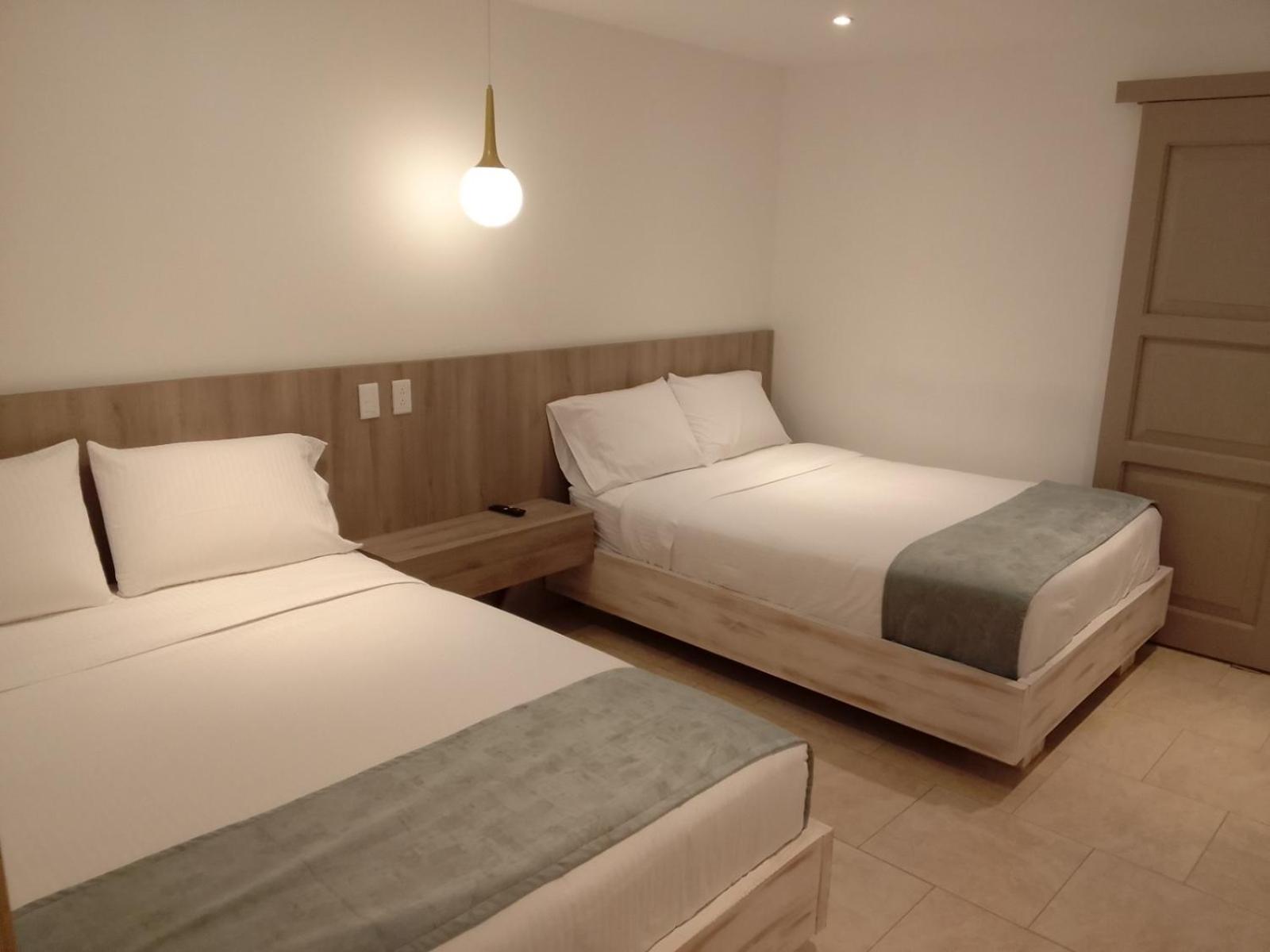 Double Room with Two Double Beds photo 2