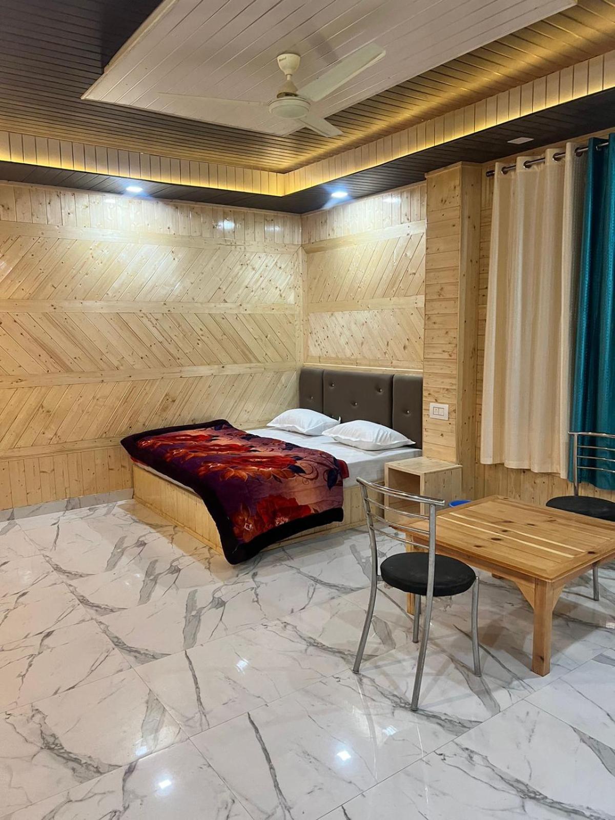 Family Suite - Photo 16