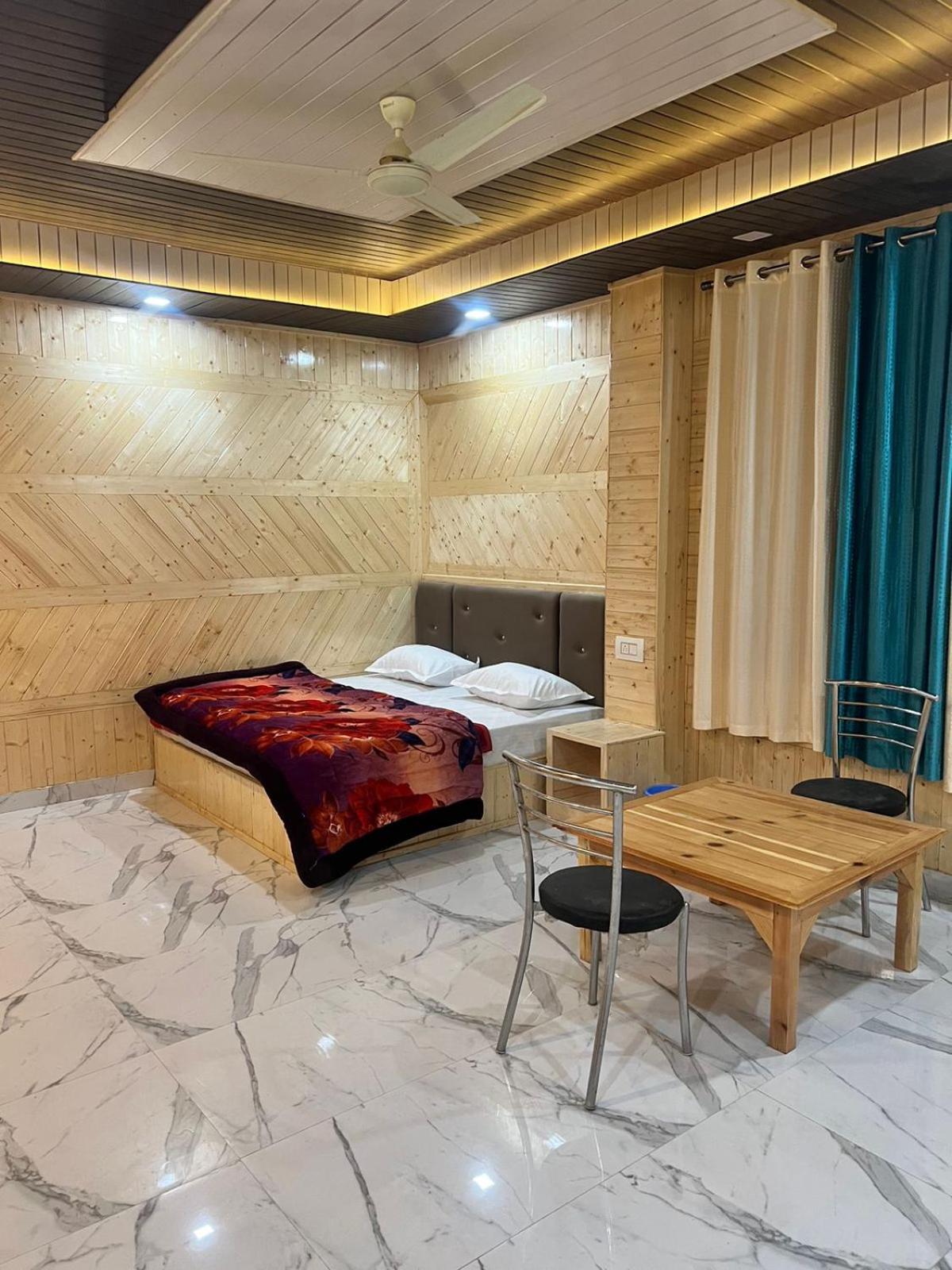 Family Suite - Photo 13