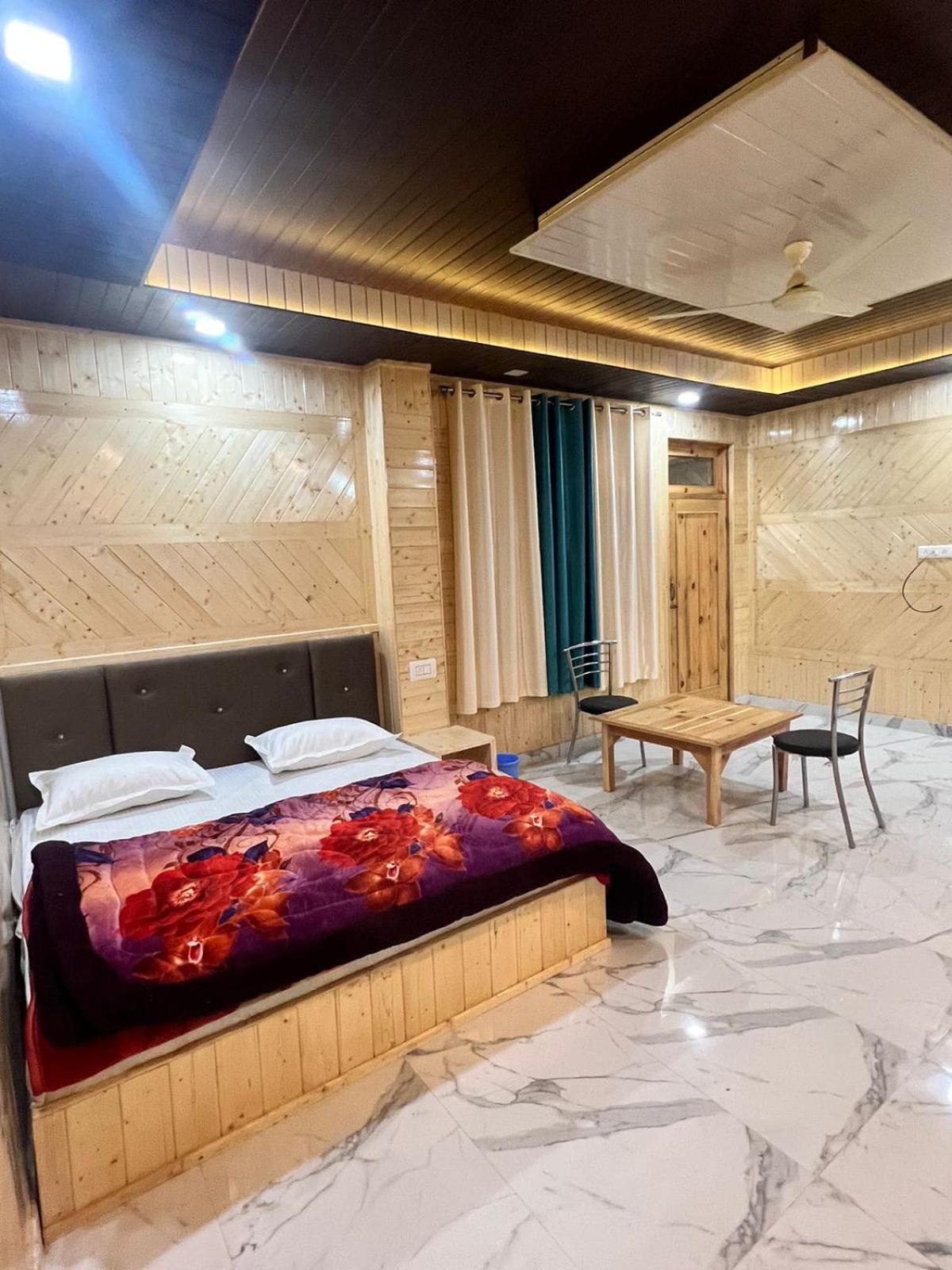 Family Suite - Photo 10