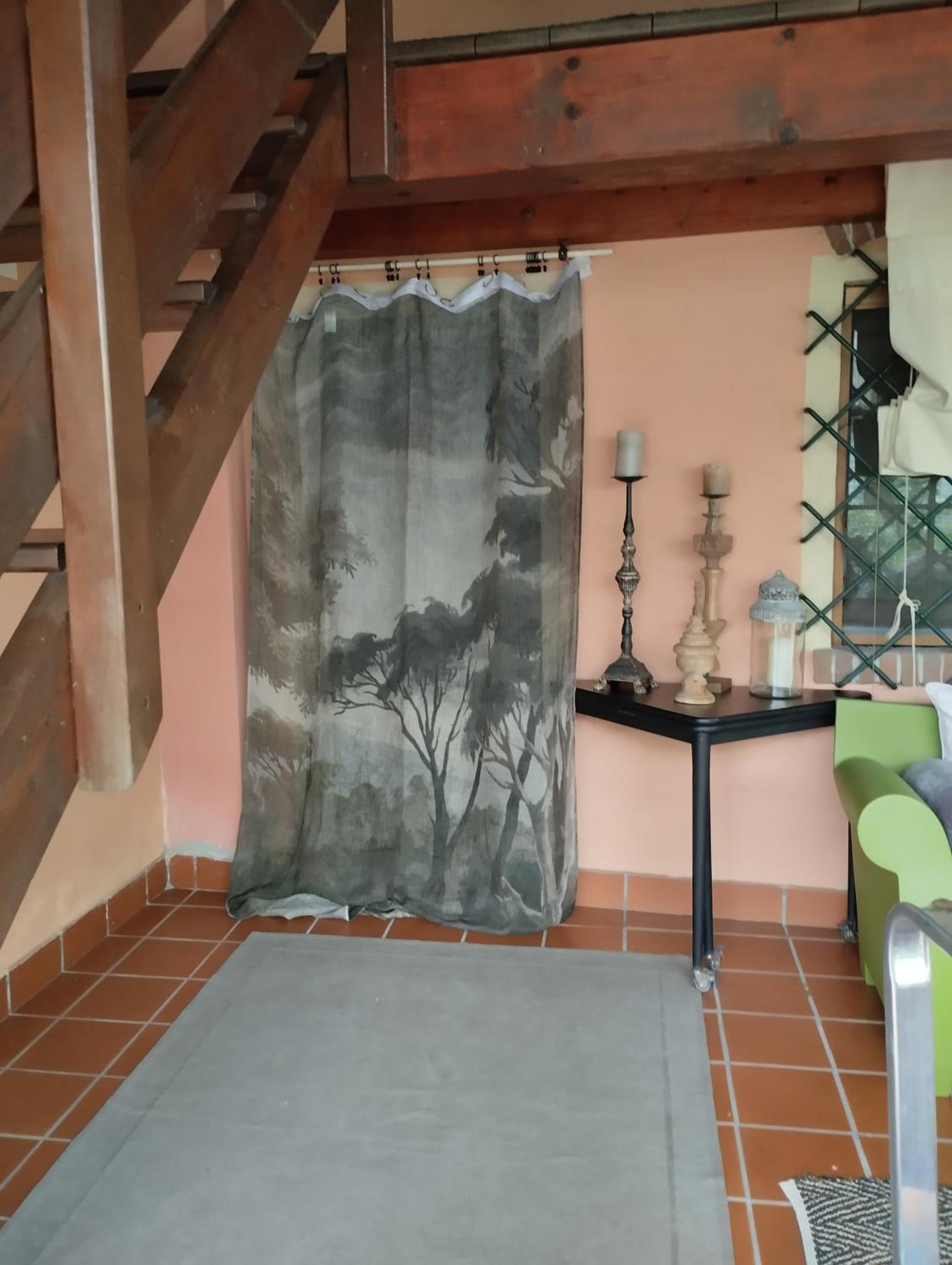 One-Bedroom Apartment - Photo 15