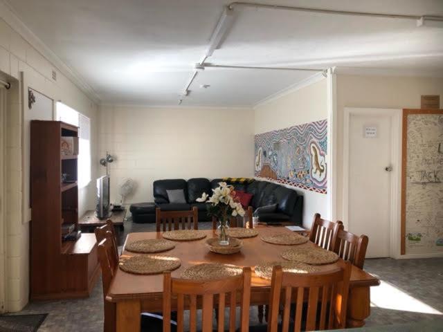 Standard Family Room photo 2