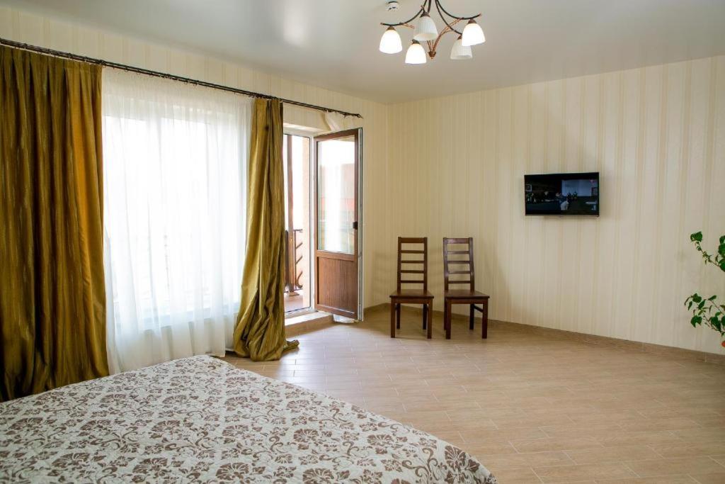 King Room with Balcony photo 1
