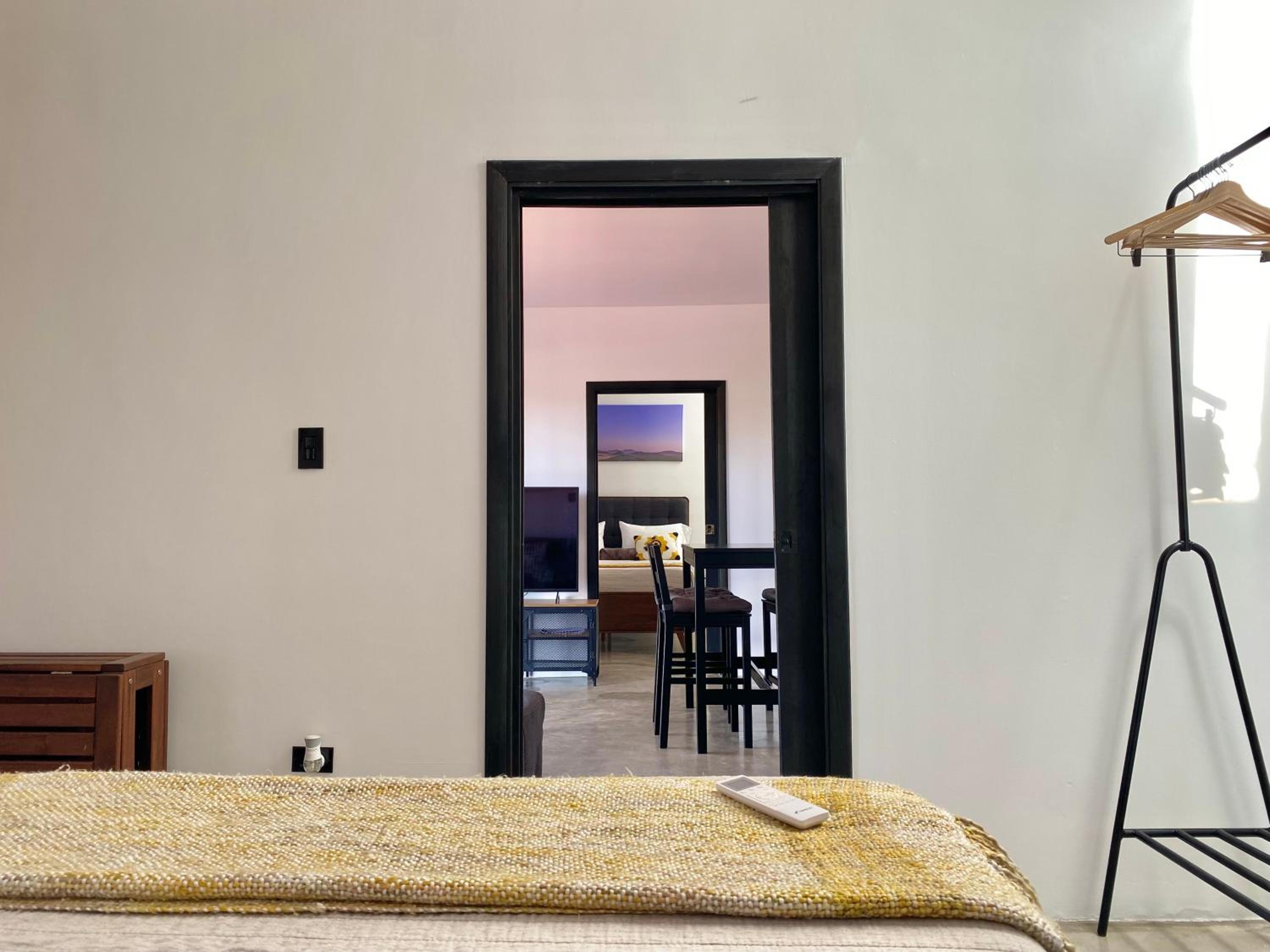Two-Bedroom House - Photo 9