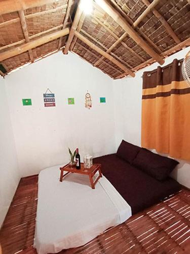Basic Triple Room with Shared Bathroom photo 1