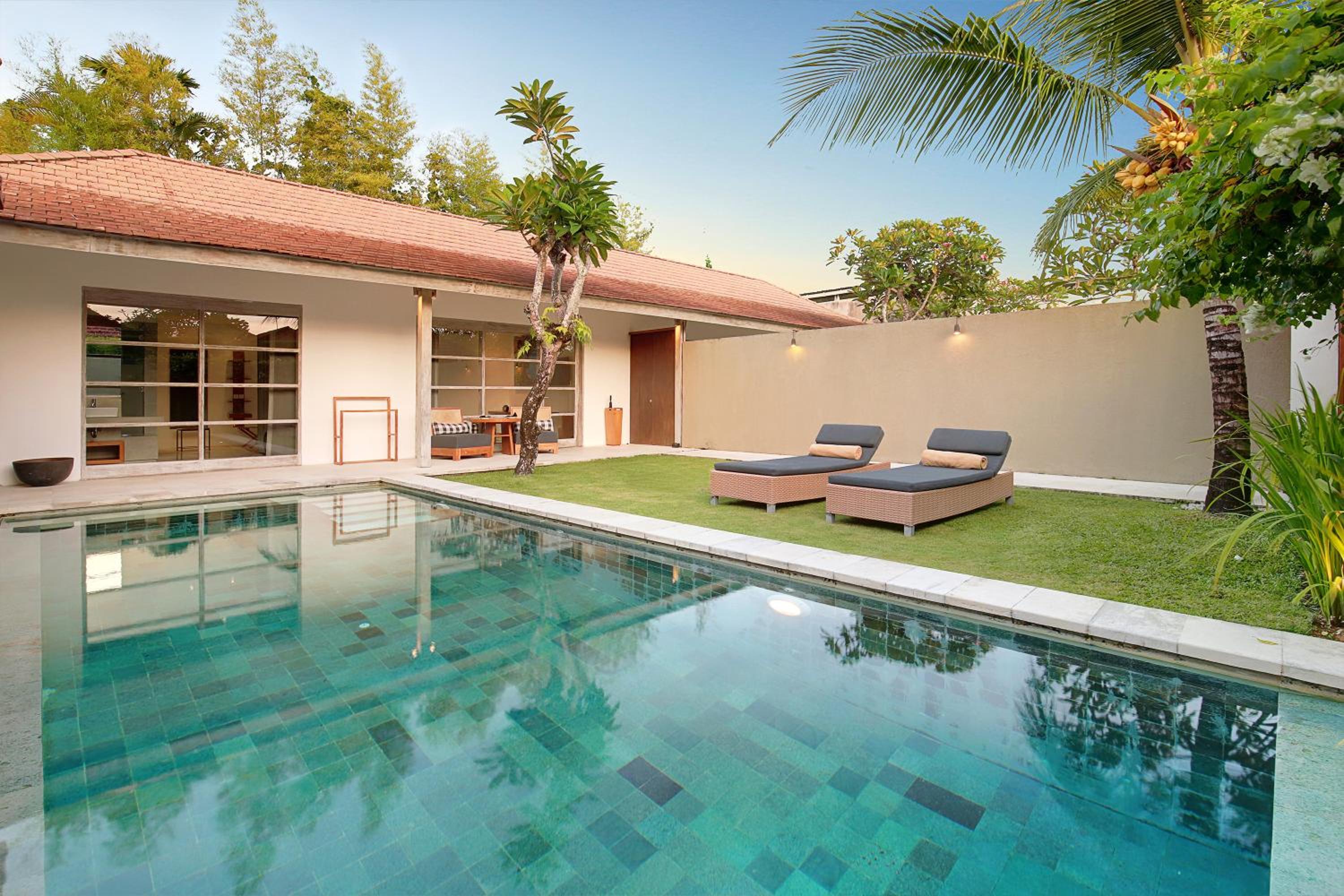 One-Bedroom Executive Pool Villa - Photo 13