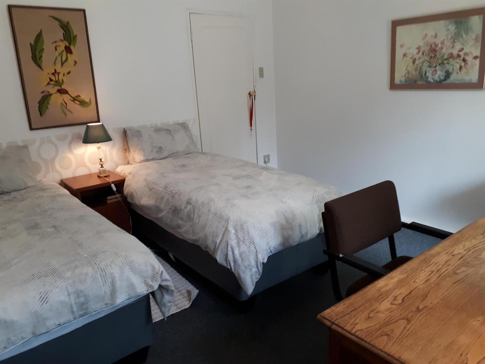 Middle Balcony Bedroom - Photo 1