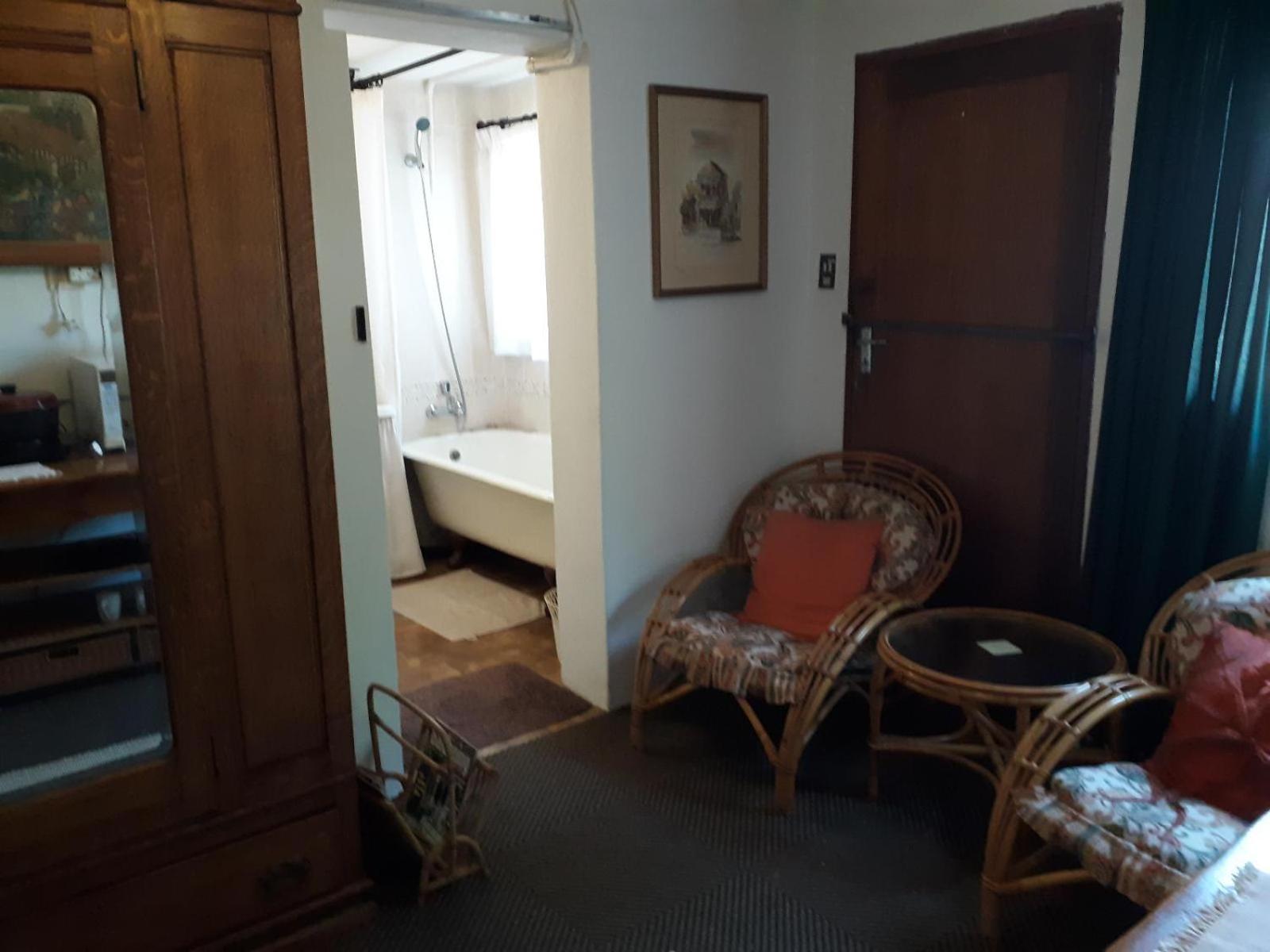Apartment 1 - Photo 10