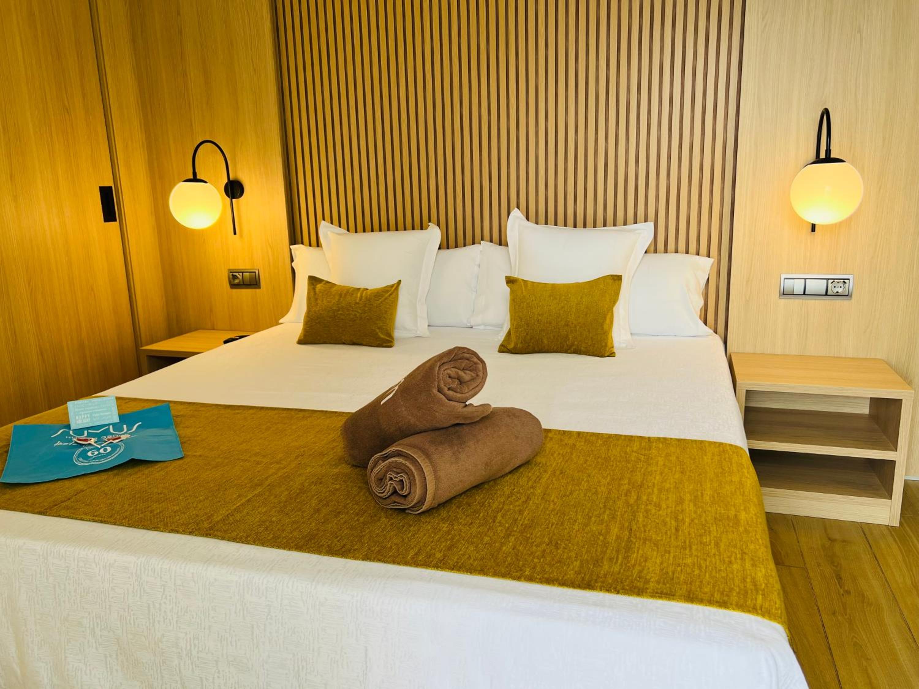 Exclusive Double Room with Spa Access photo 3