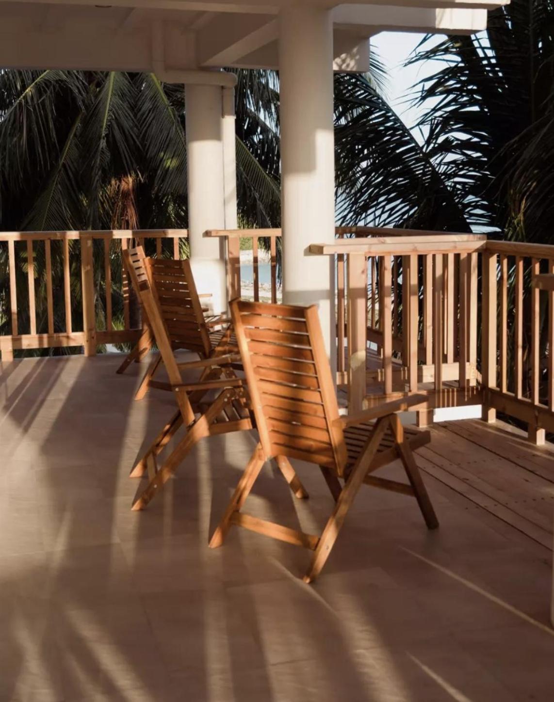 Deluxe Double Room with Sea View - Photo 2