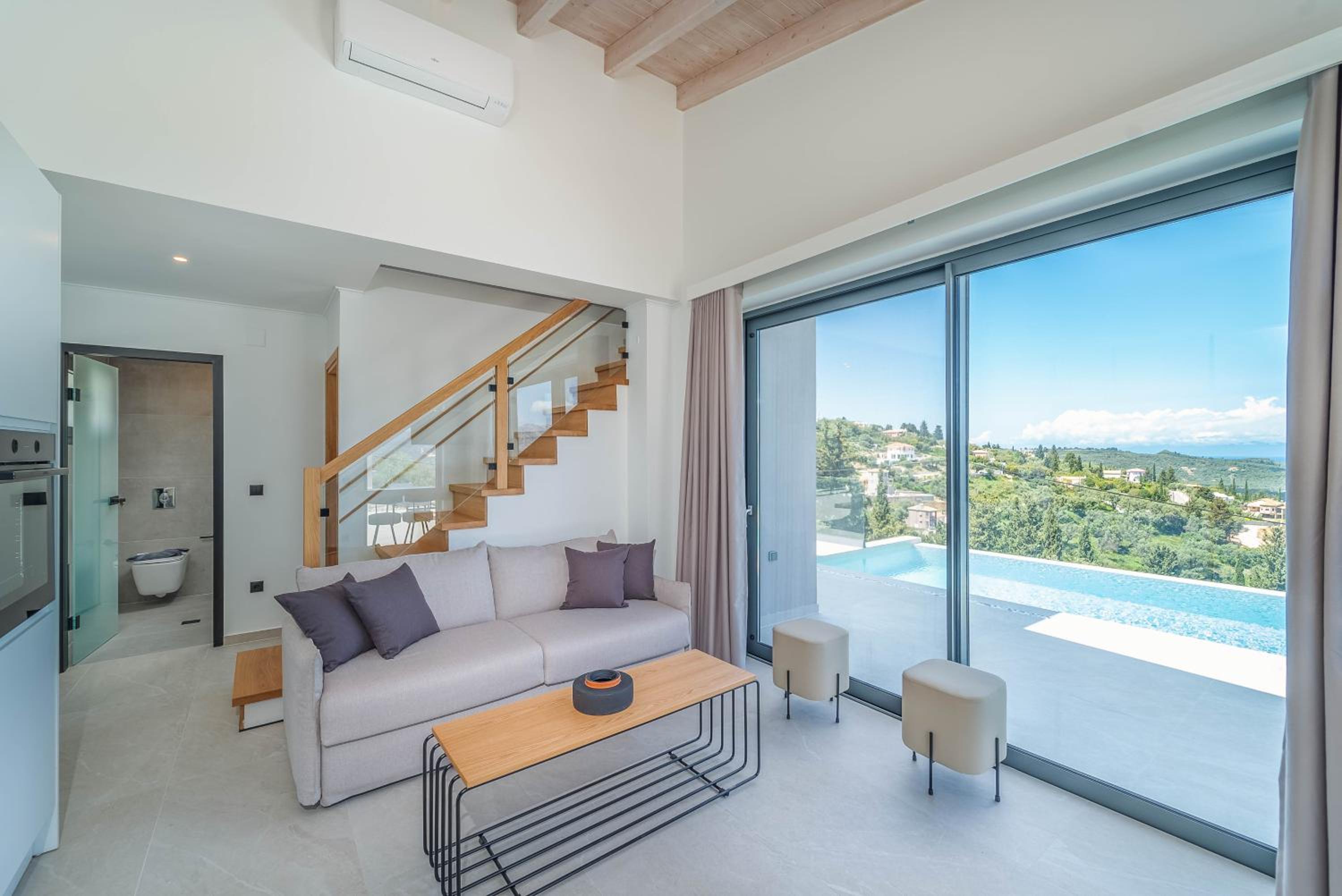 Villa Deluxe