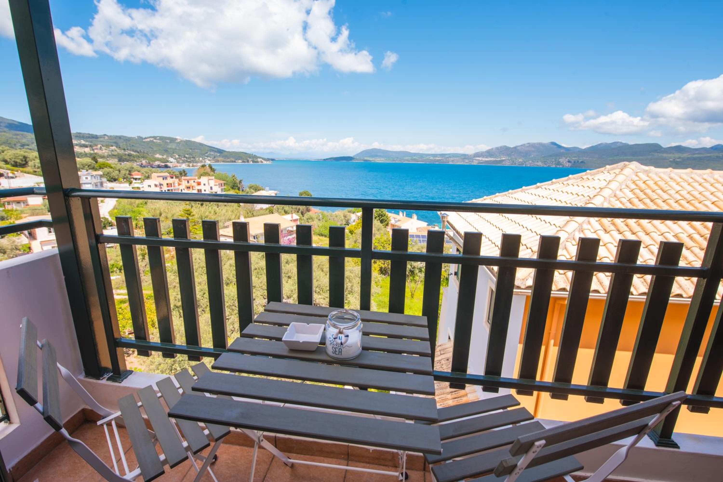 Villa with Sea View photo 2
