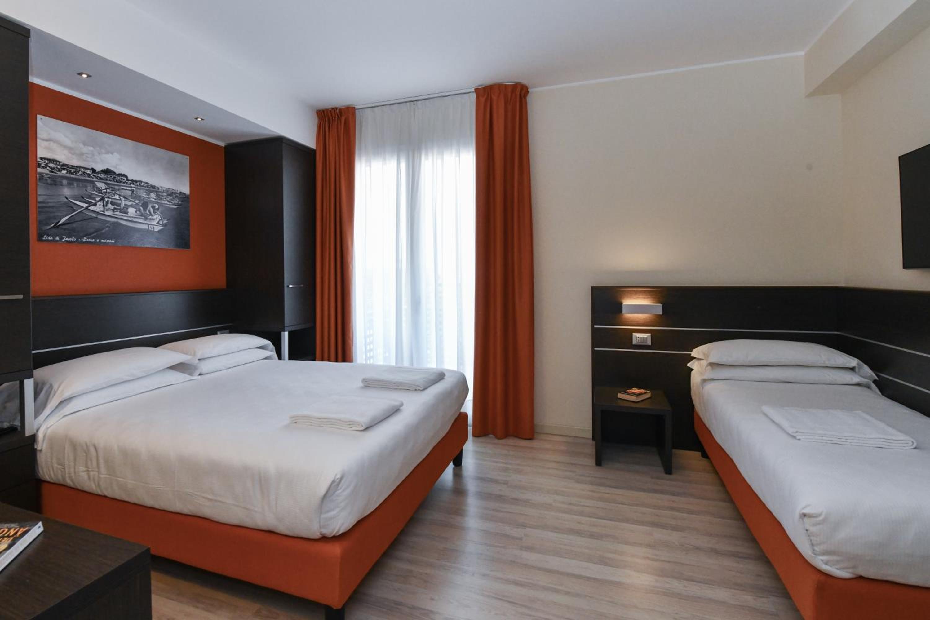 Triple Room with Balcony photo 1