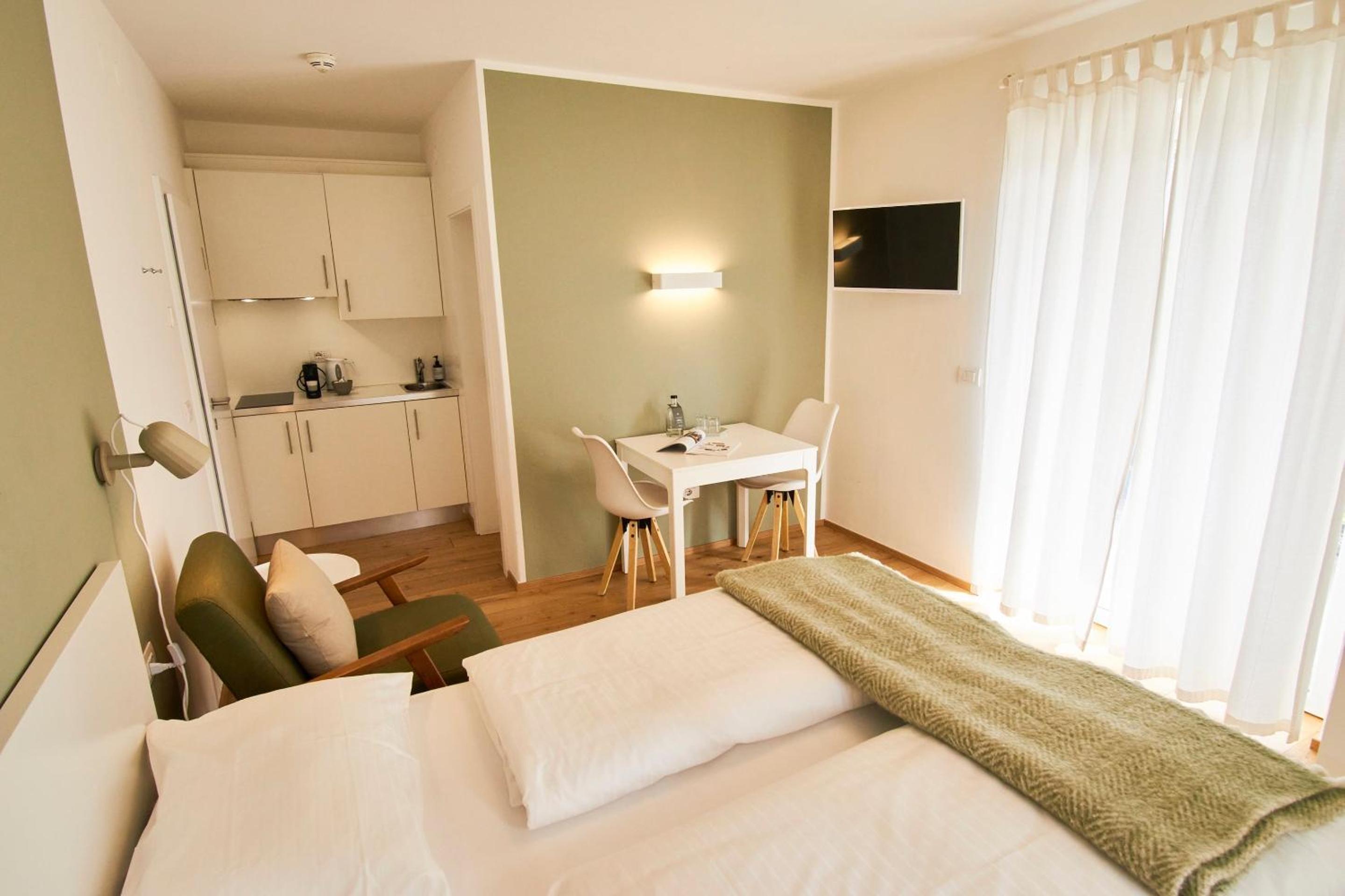 Studio Apartment