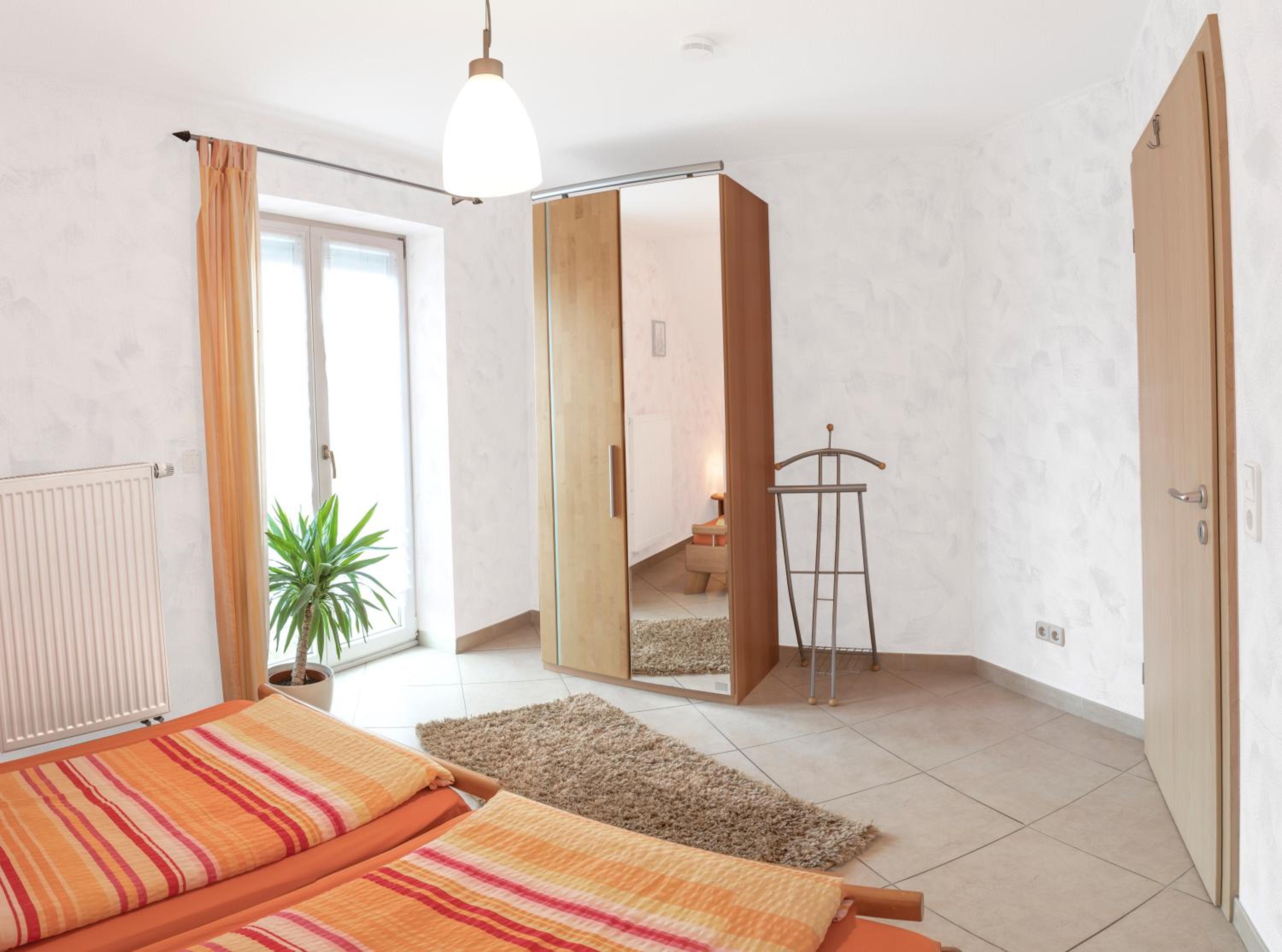 Apartment - Photo 13