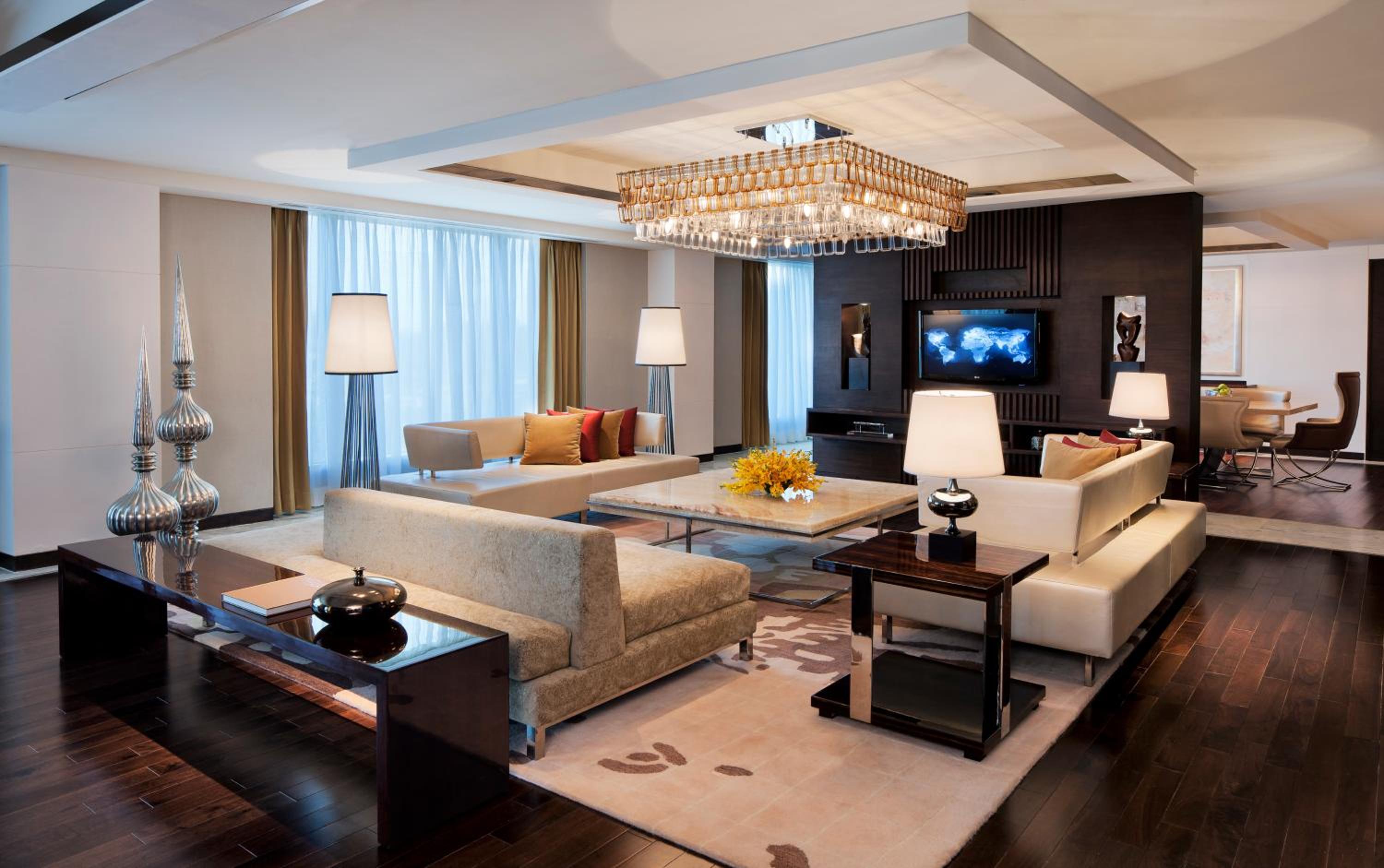 Presidential Suite with complimentary Breakfast & Club access with unlimited IMFL Beverages 5PM to 7PM