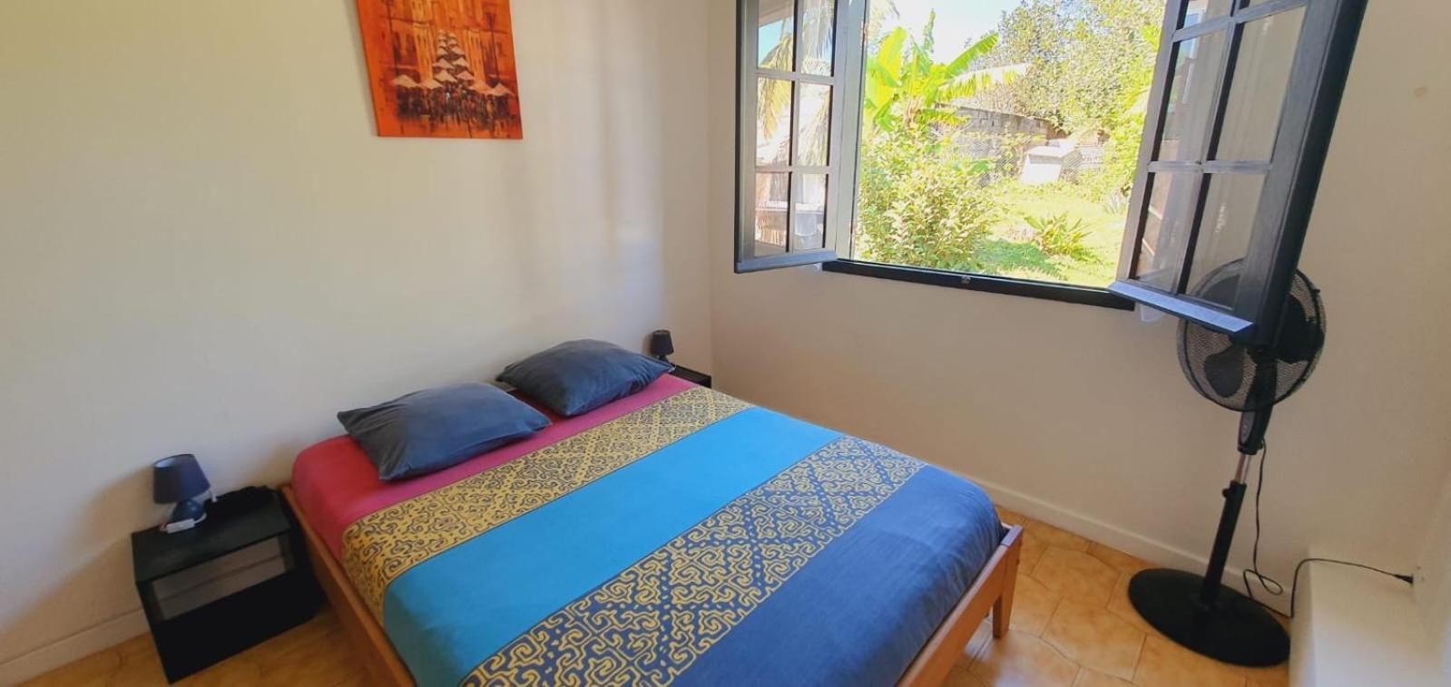 Apartment with Terrace - Photo 12