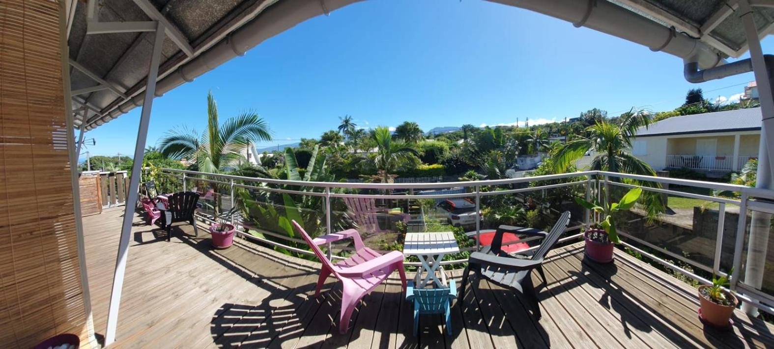 Apartment with Terrace - Photo 4