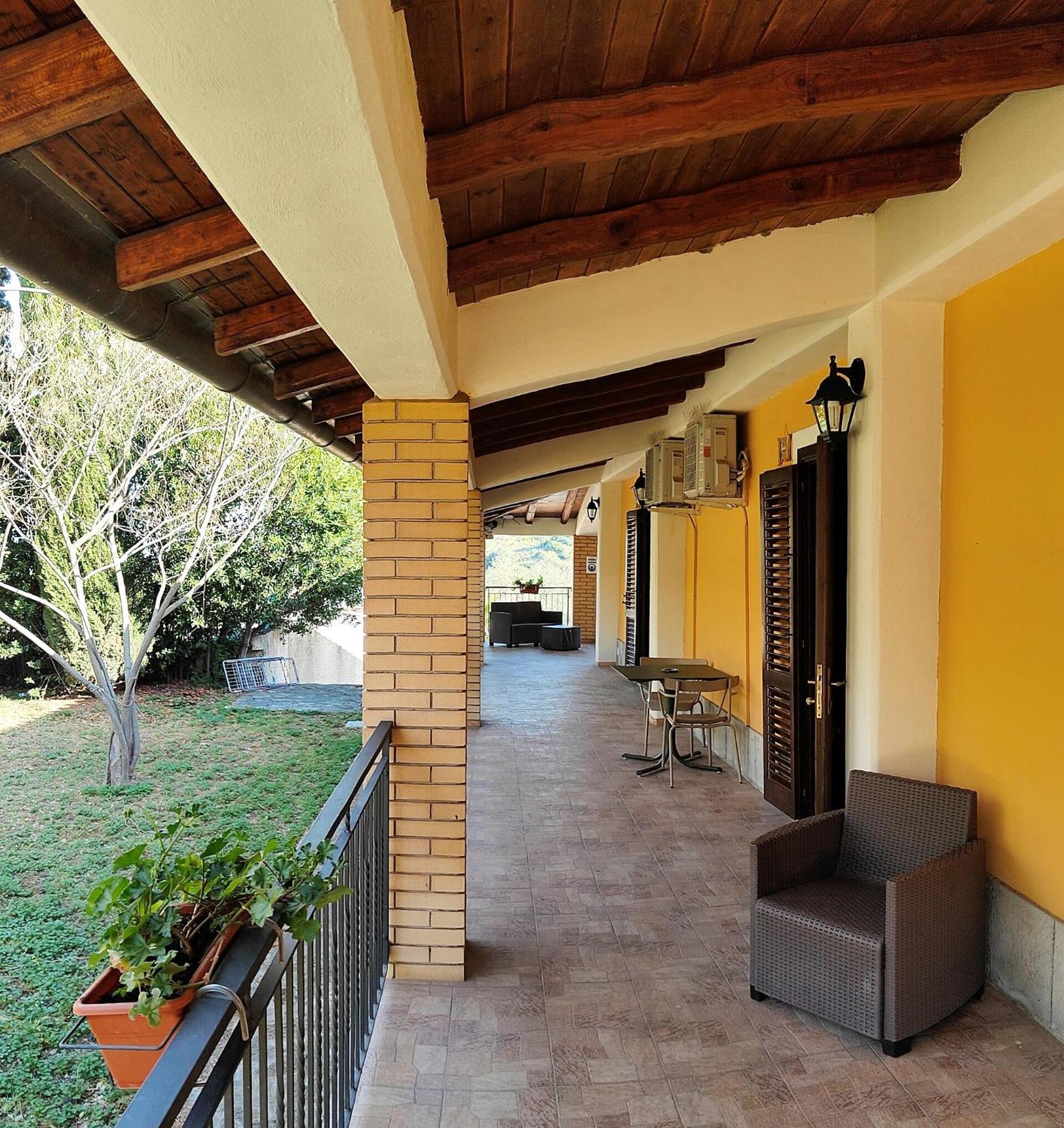 Double Room with Patio photo 3