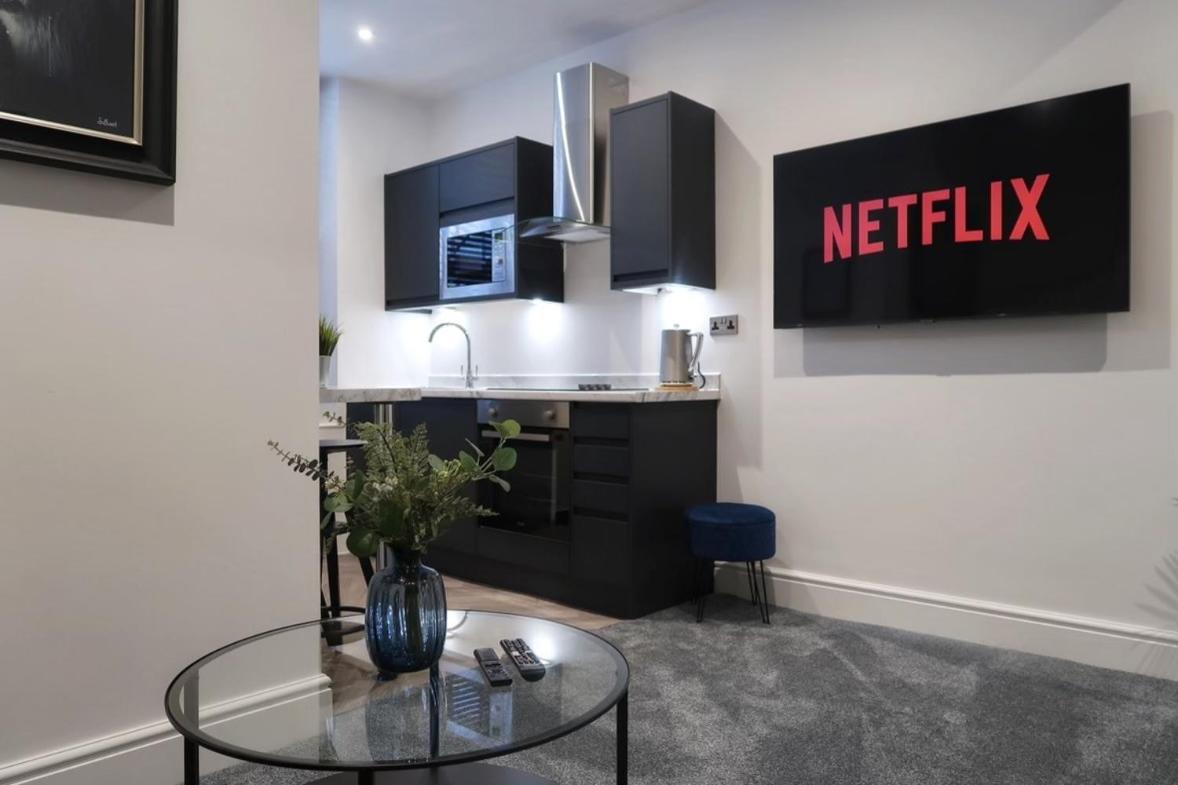 Apartment - Ground Floor - Photo 6