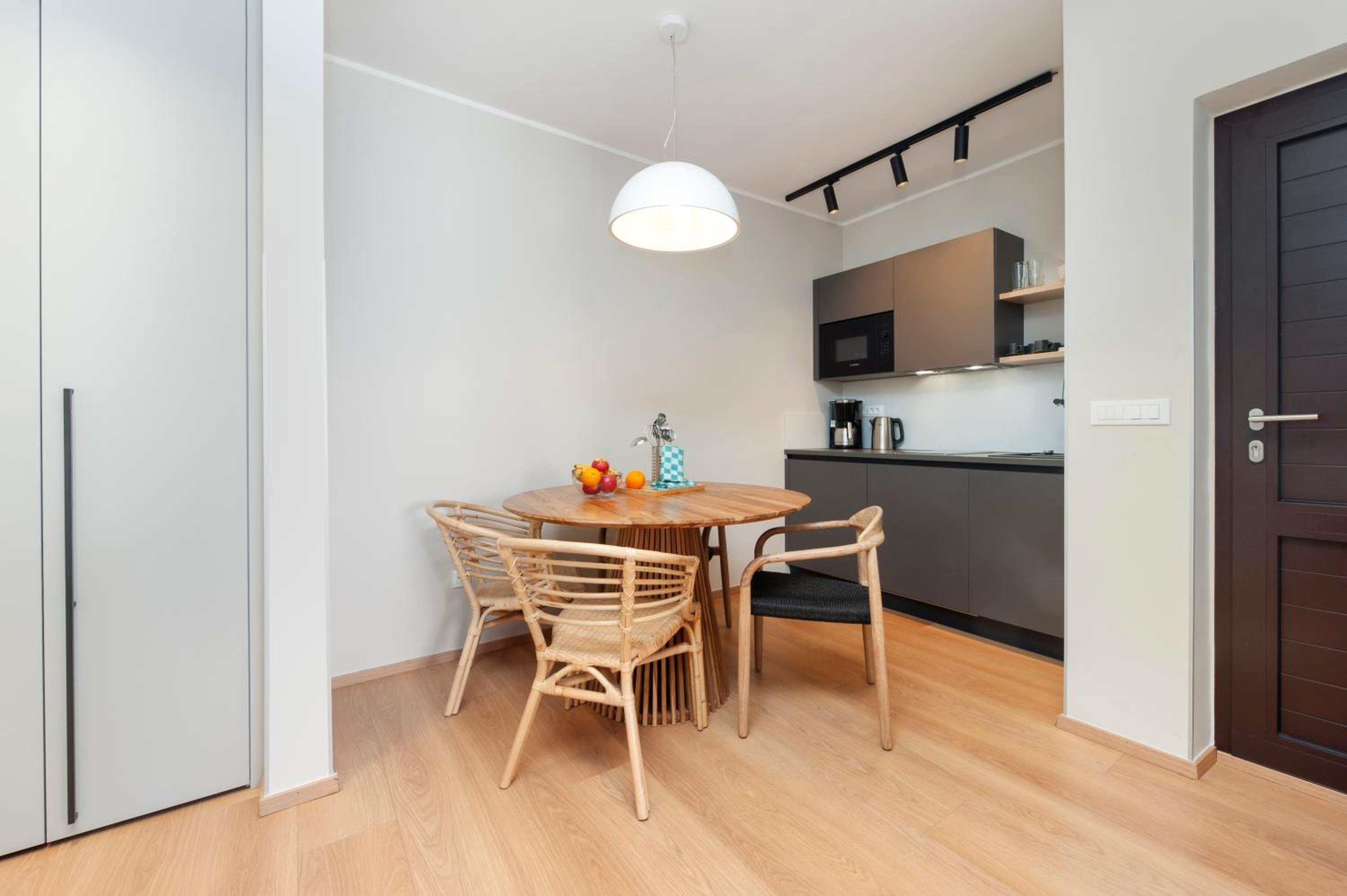 Apartment - Ground Floor - Photo 5
