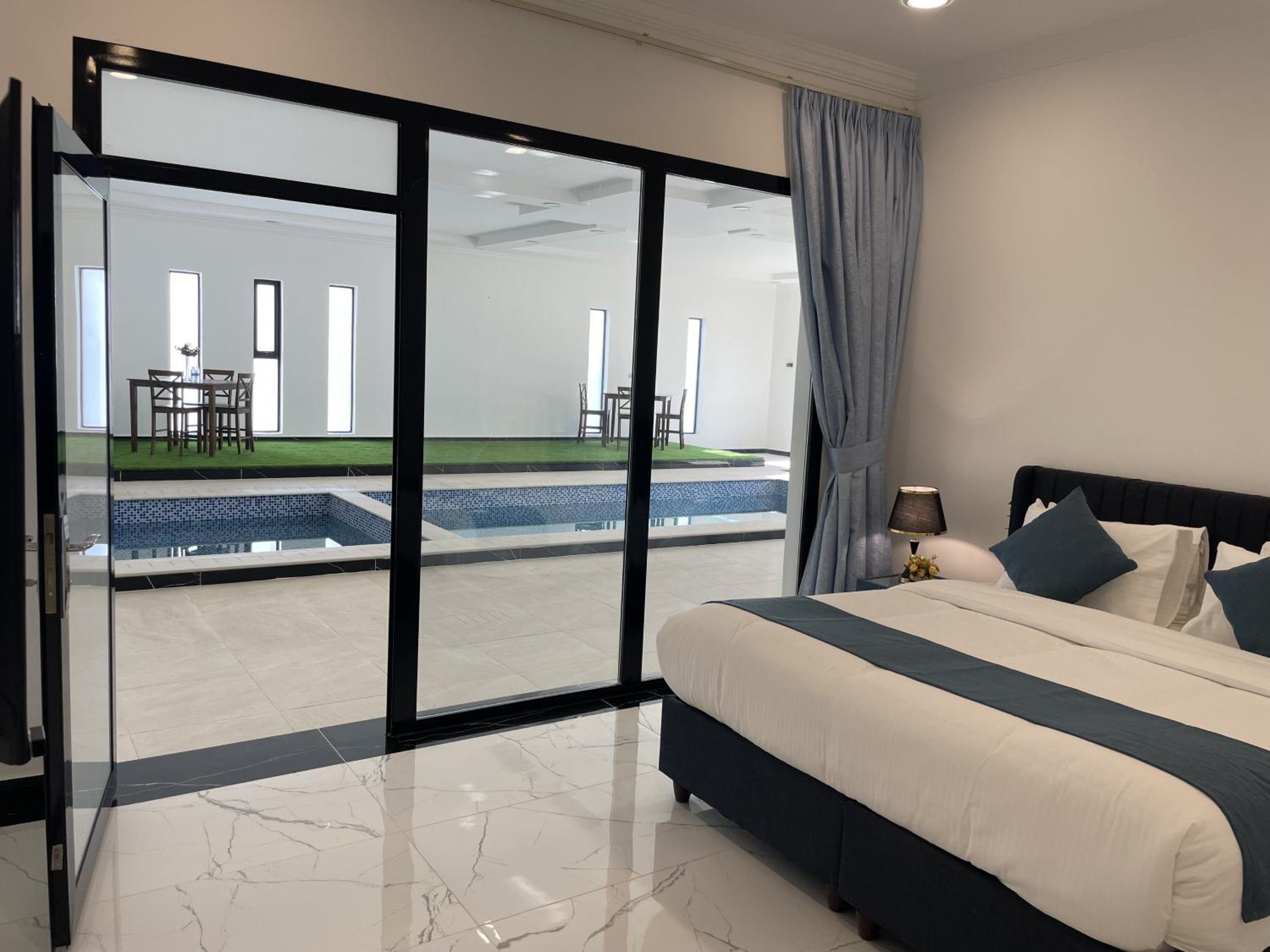 Three-Bedroom Villa photo 1