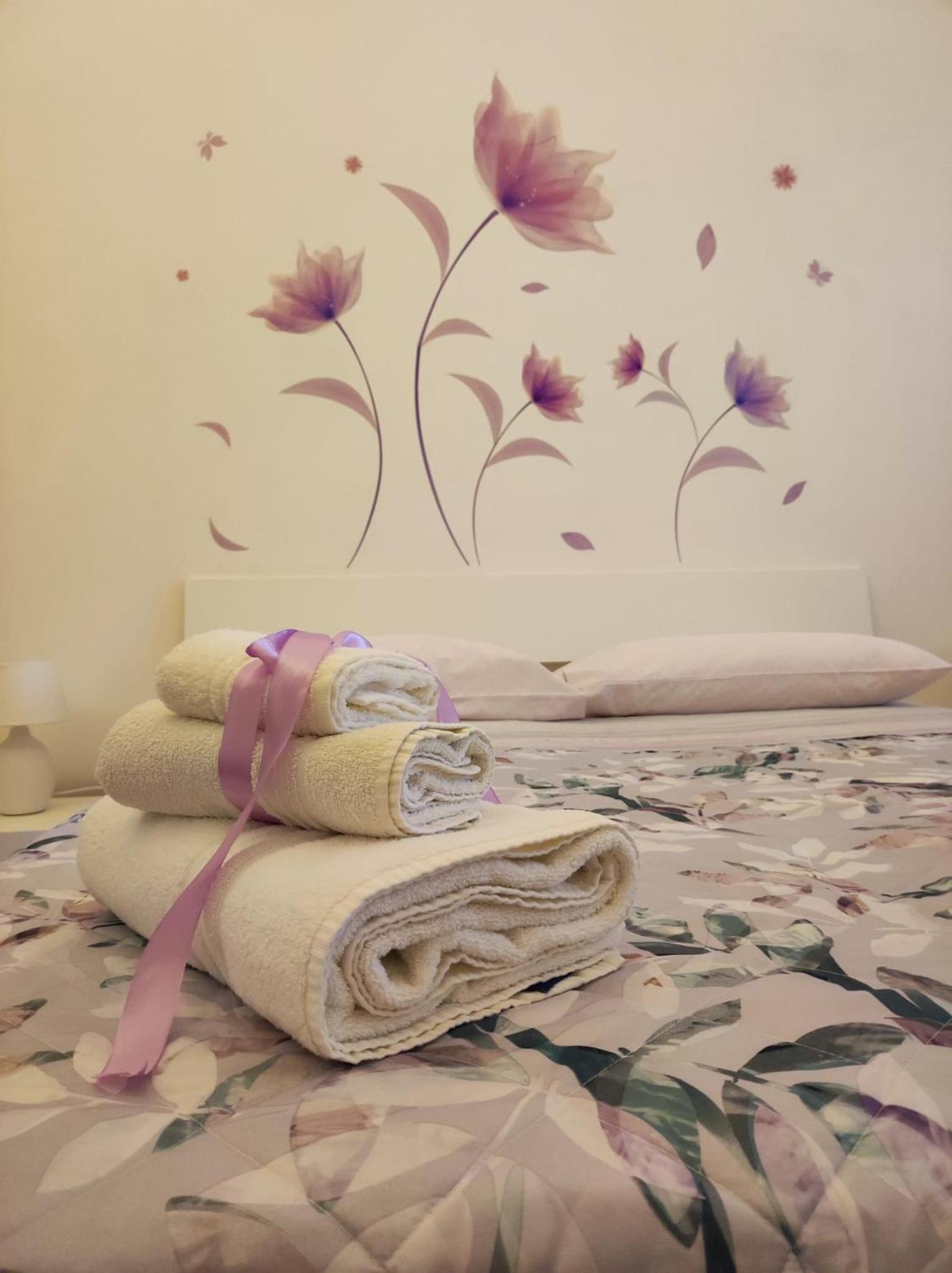 Double Room - Photo 8