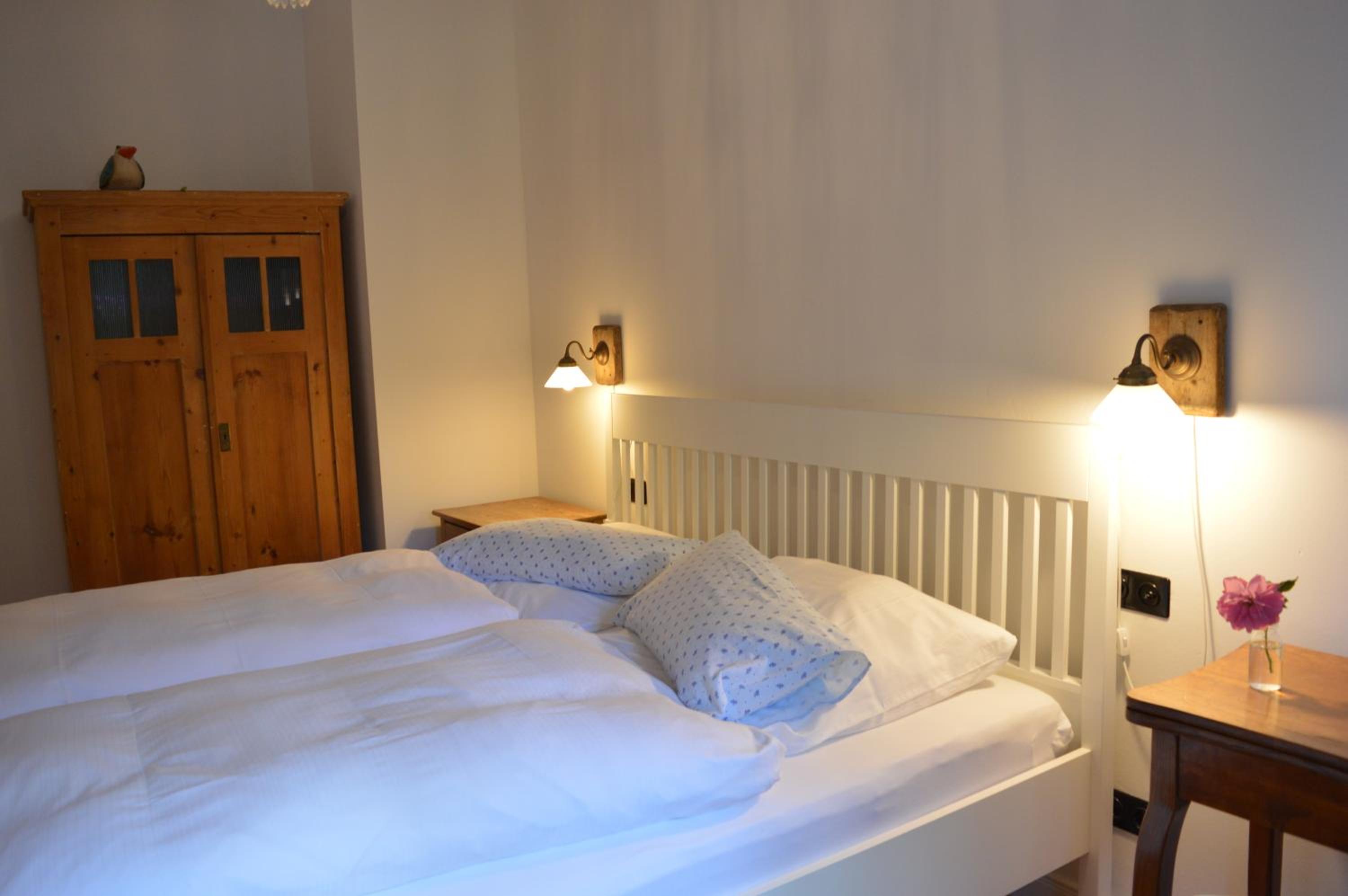 Double Room with Private Bathroom photo 3