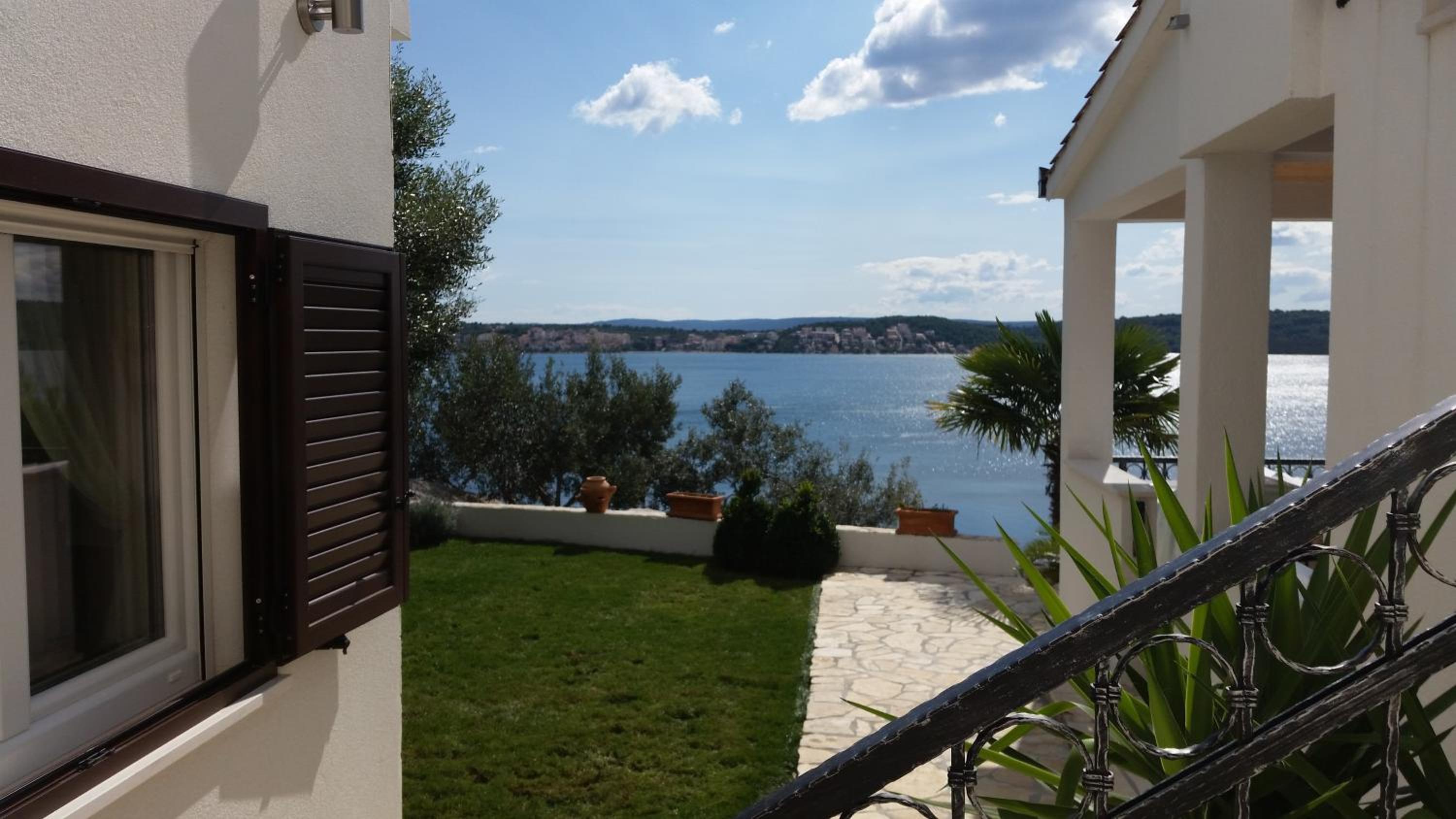 Superior Studio with Sea View - Photo 23