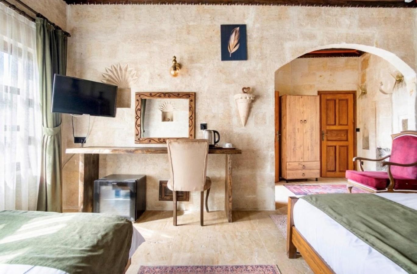 Quadruple Room - Photo 6