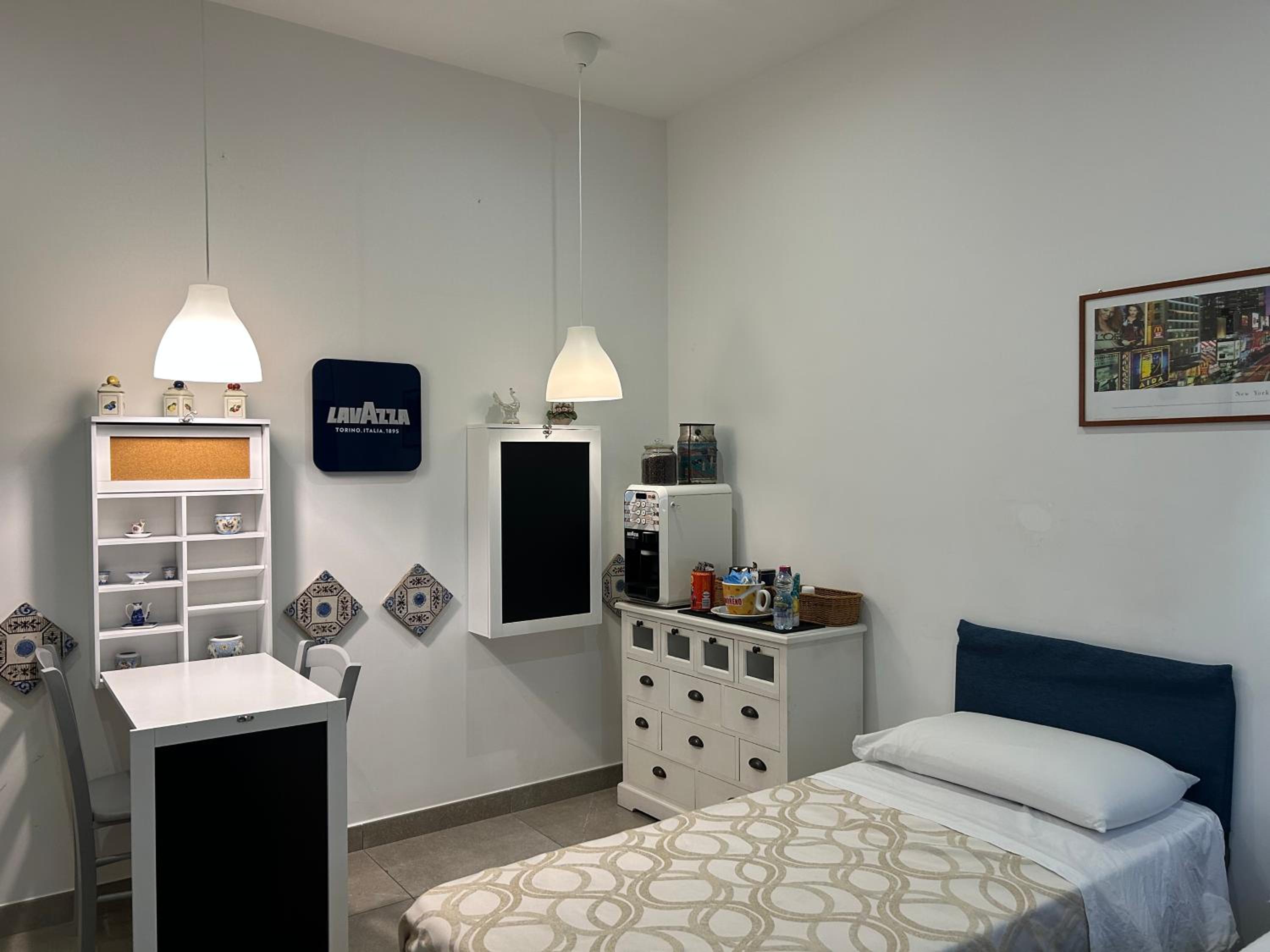 Economy Twin Room