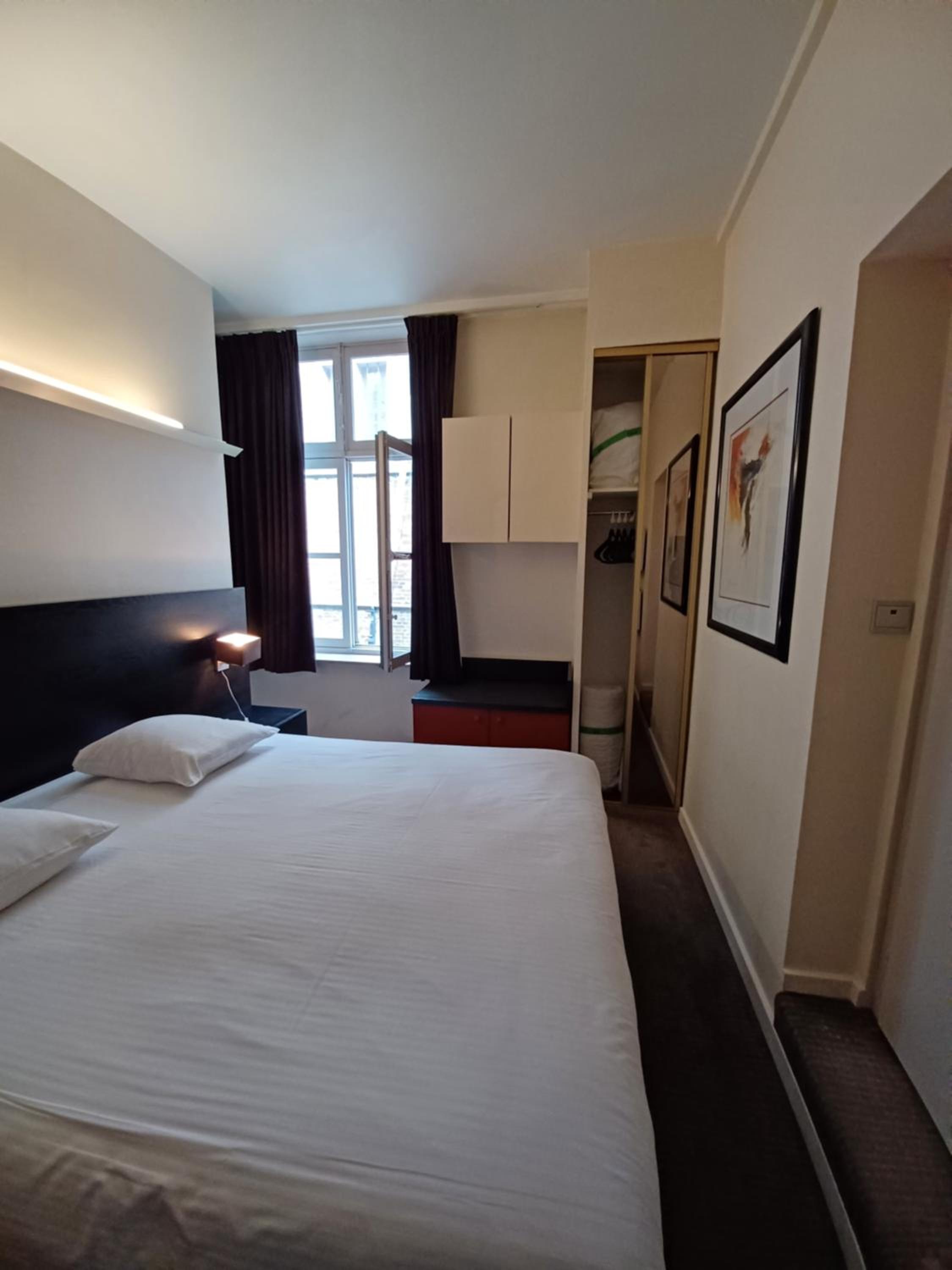 Standard Double Or Twin Room - Photo 24