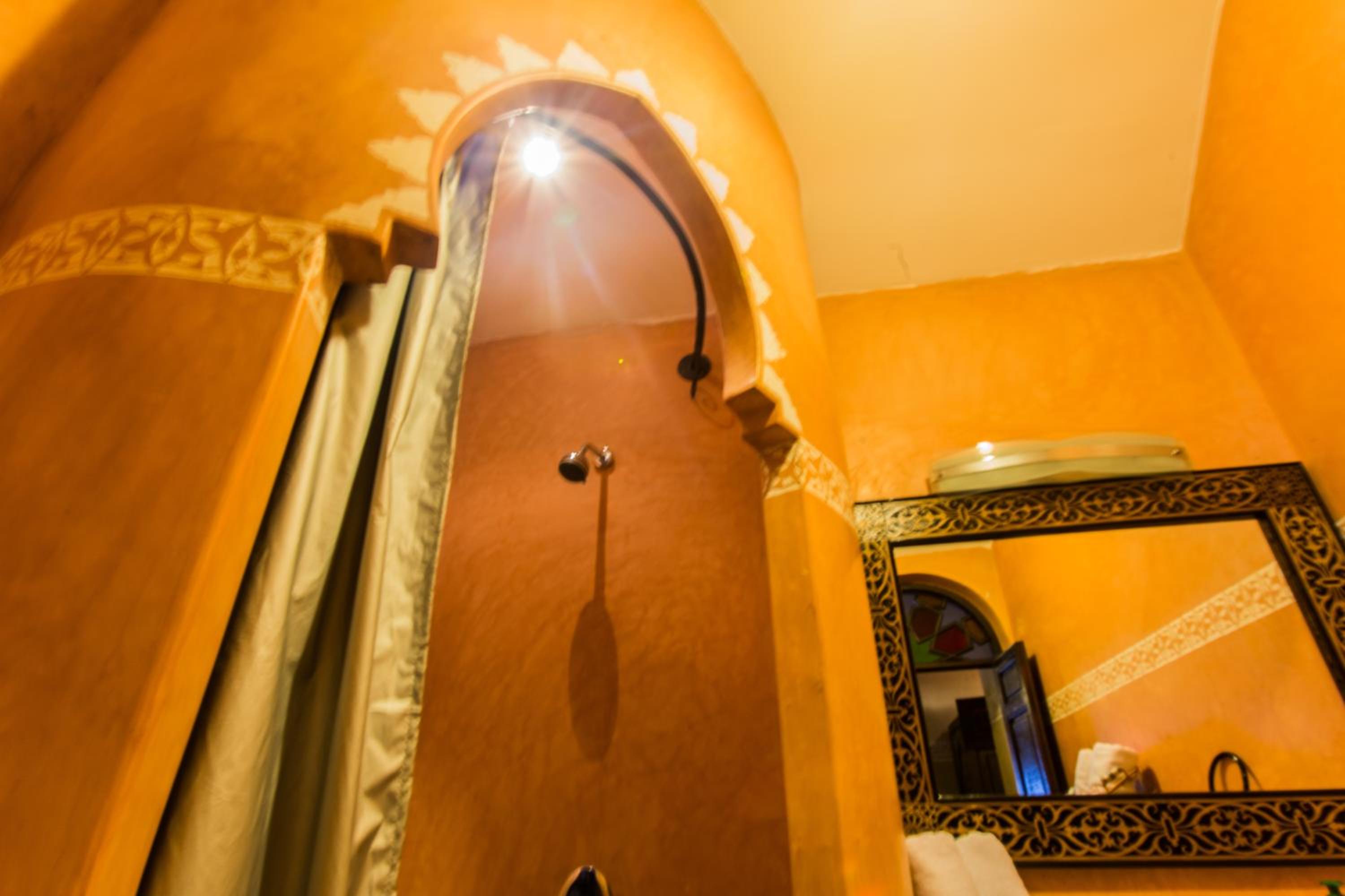 Deluxe King Room photo 3