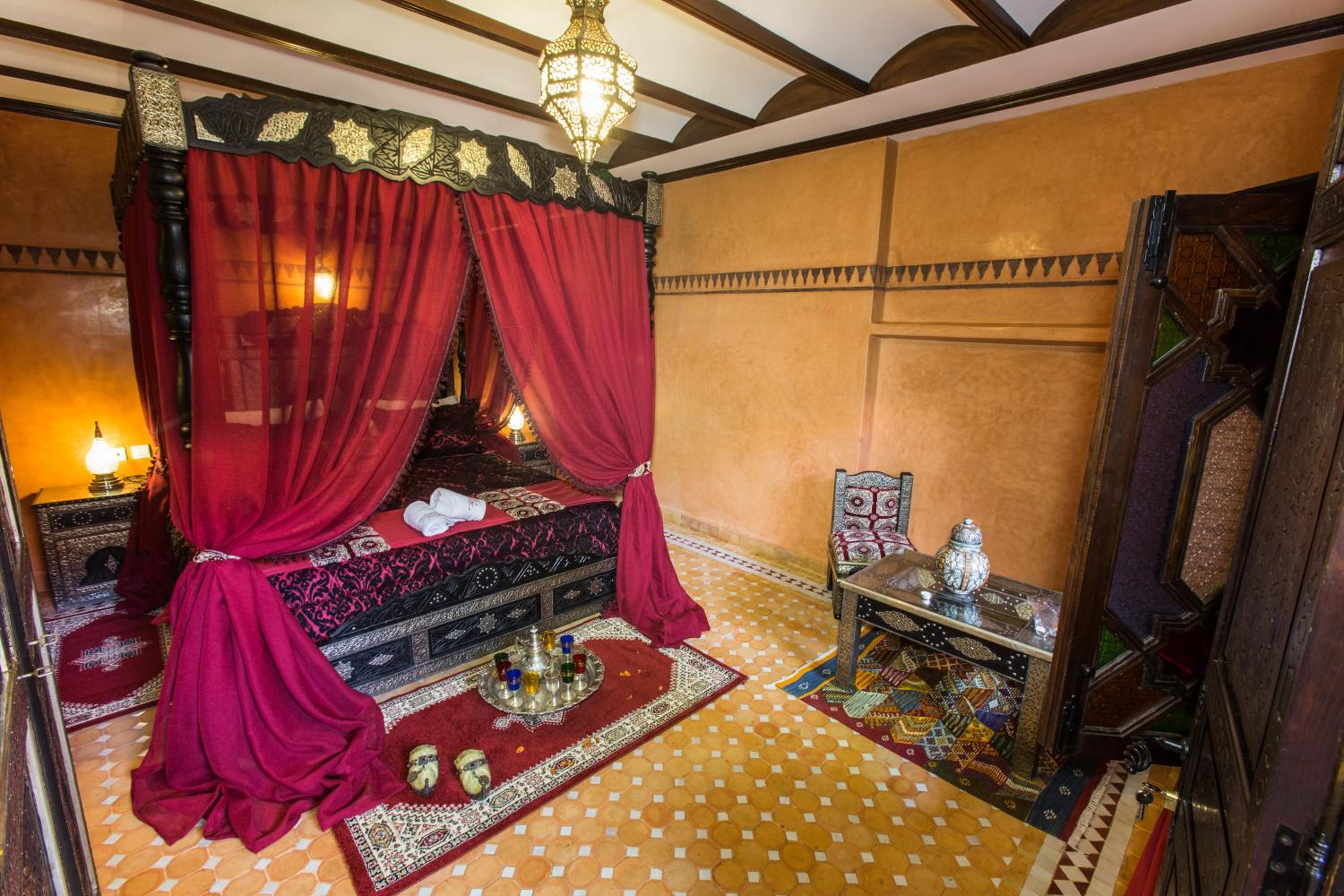 Deluxe King Room photo 1