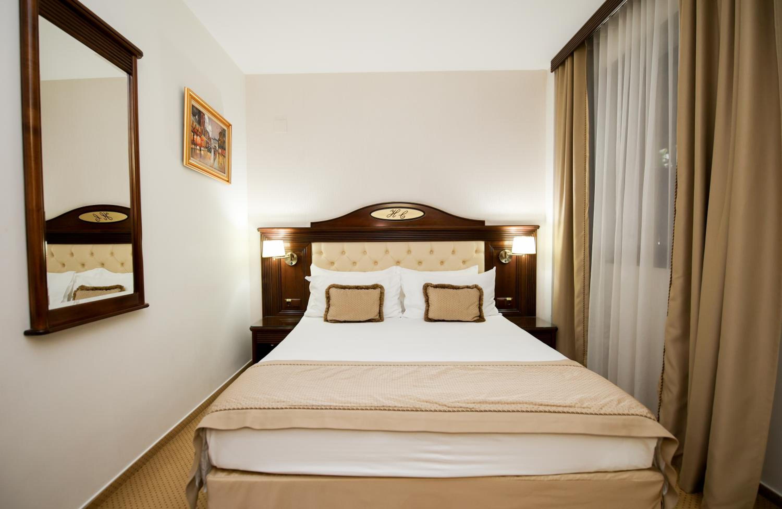 Standard Double Room 4* with closed balcony and restaurant view