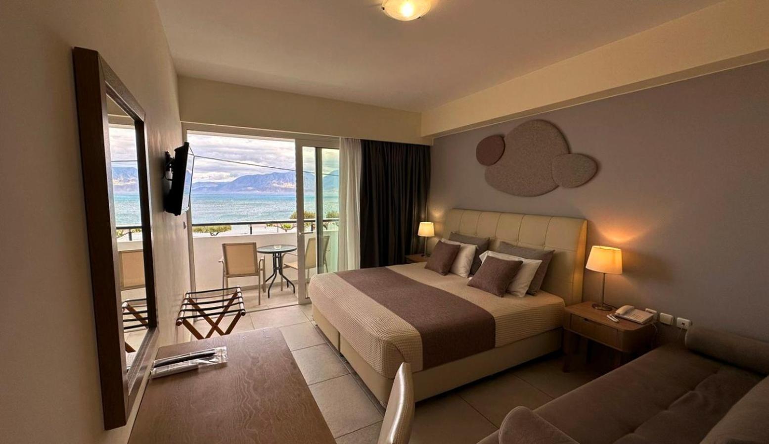 Superior Room thumbnail 6